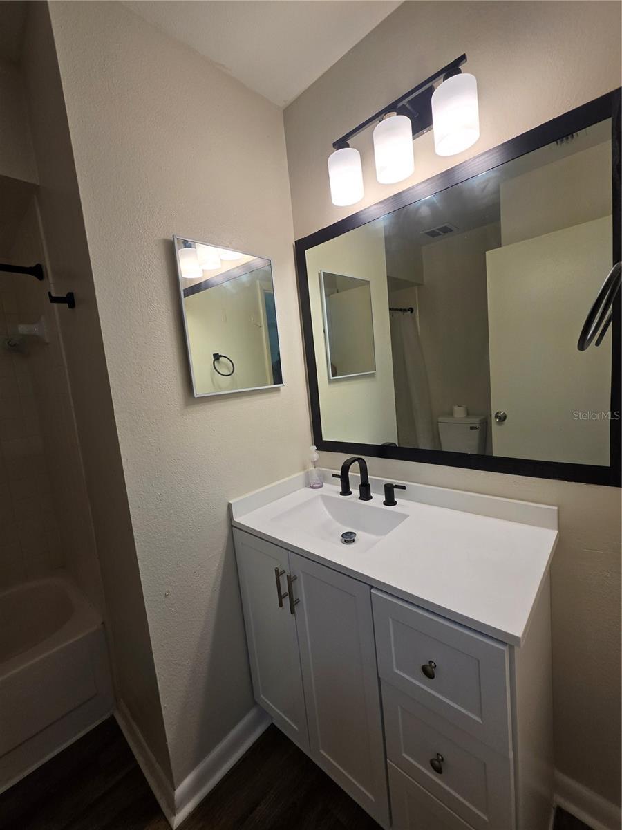 851 Creekway Ct Property Photo 23