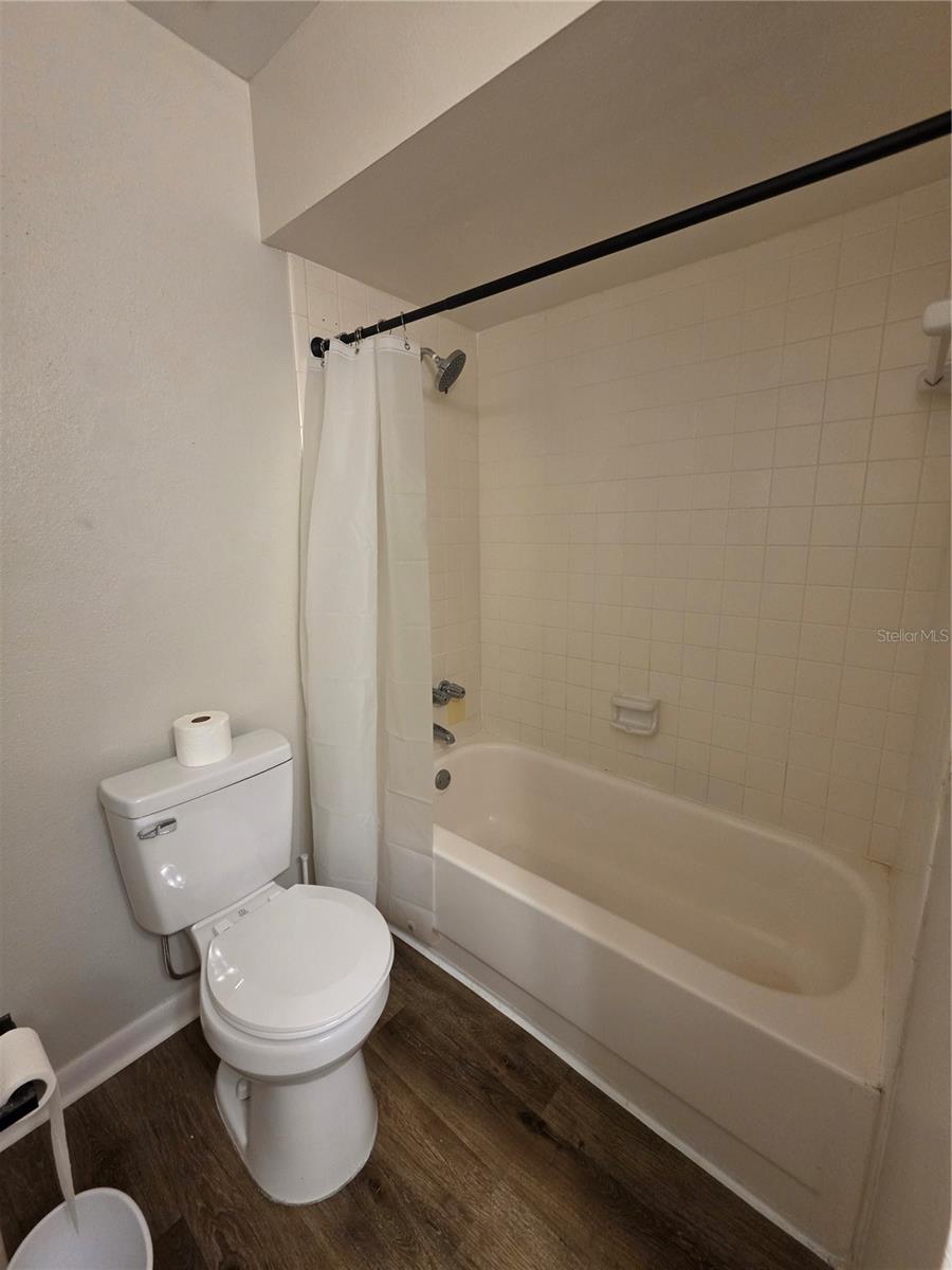 851 Creekway Ct Property Photo 24