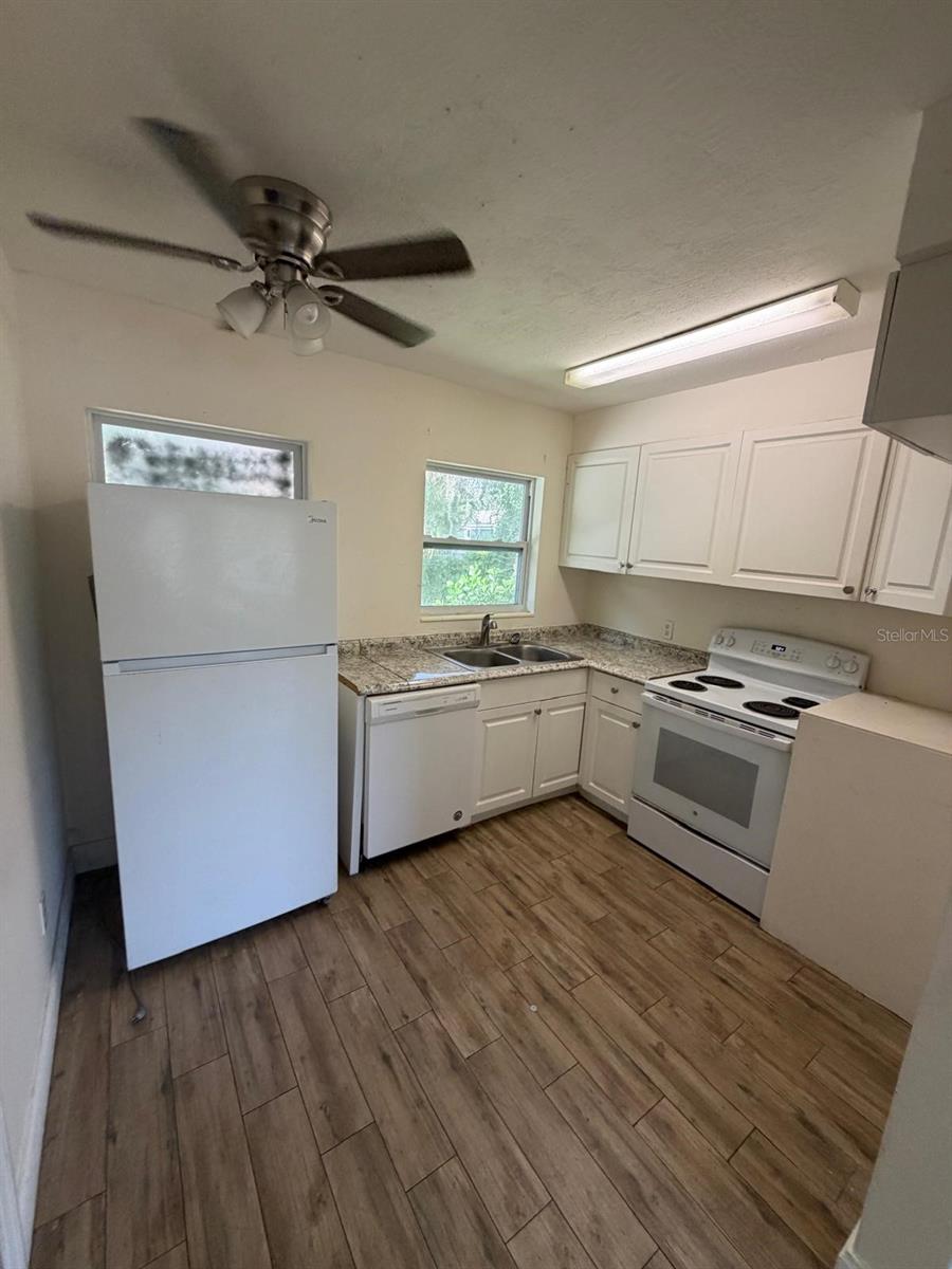 1902 W 12th Ave #a Property Photo 6