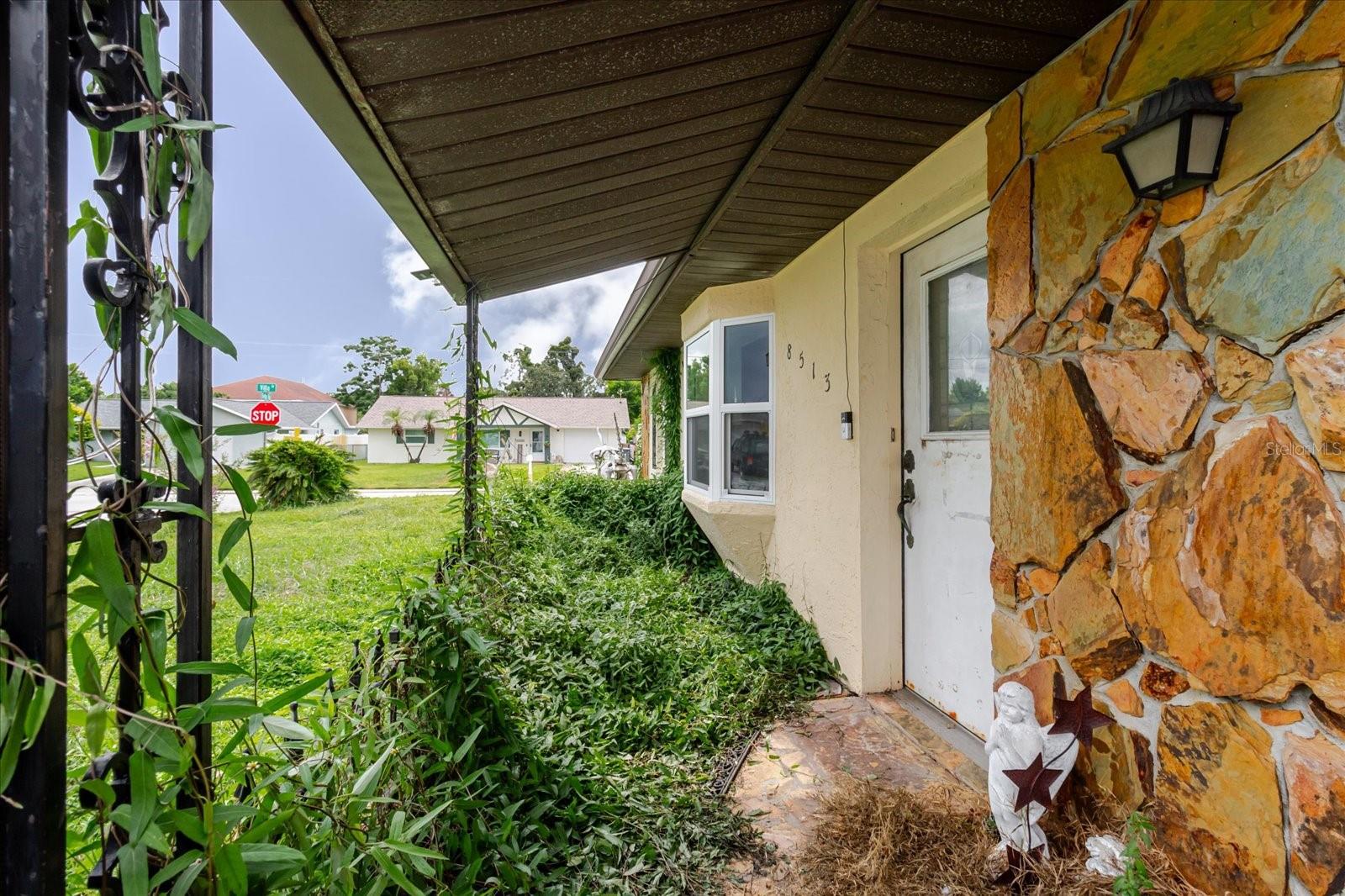 8513 Bella Via Property Photo 14