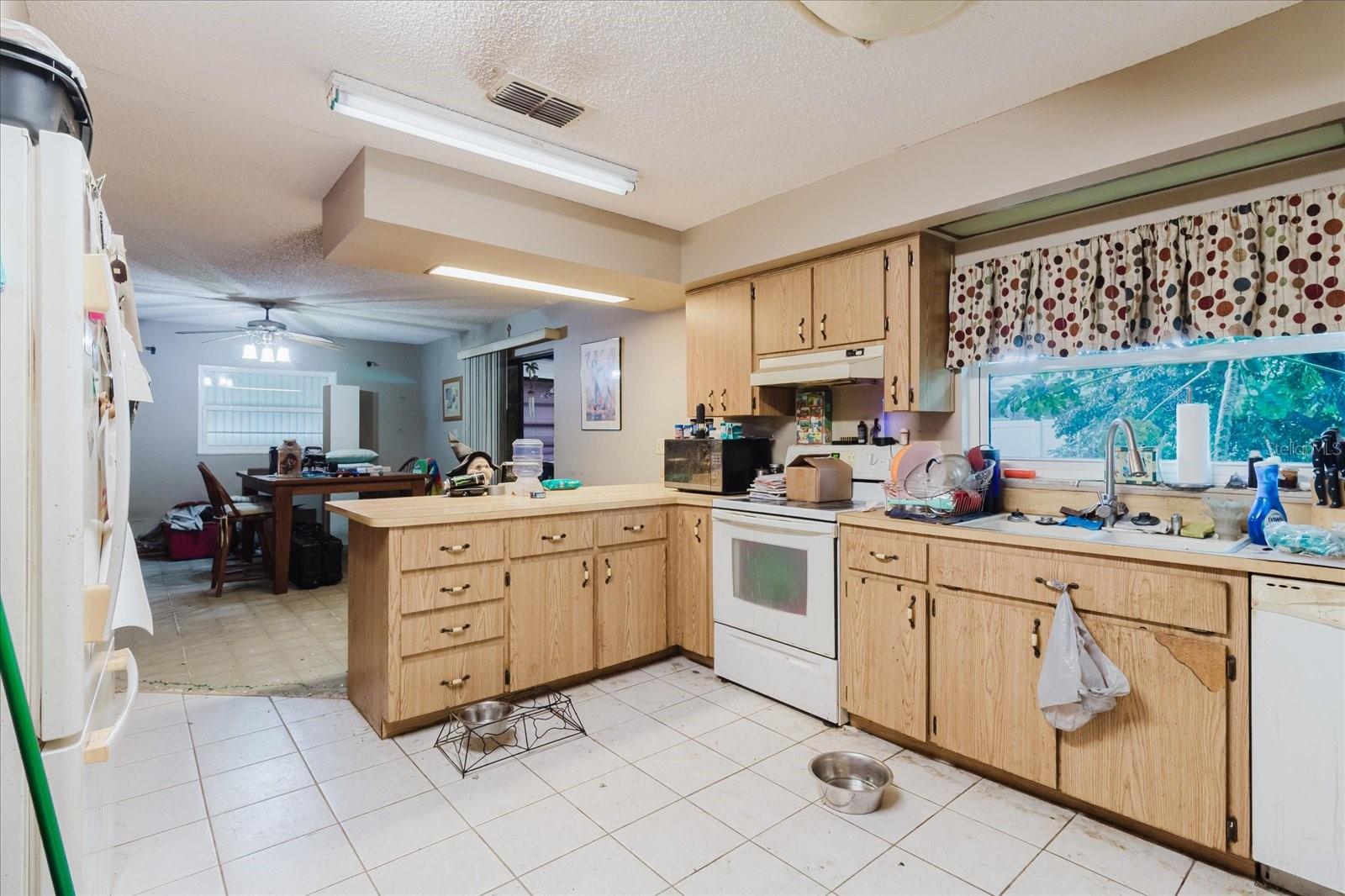 8513 Bella Via Property Photo 21