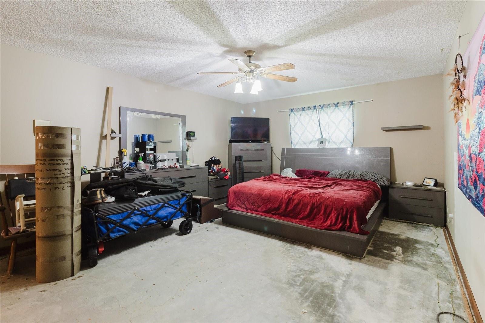 8513 Bella Via Property Photo 32
