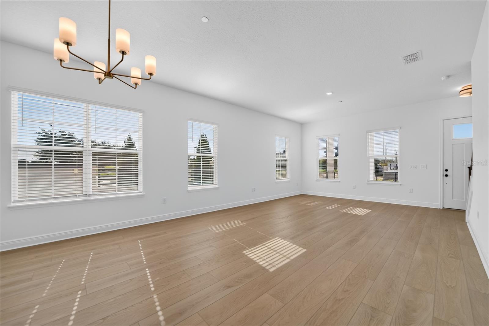 13325 Lush Lime Aly Property Photo 5
