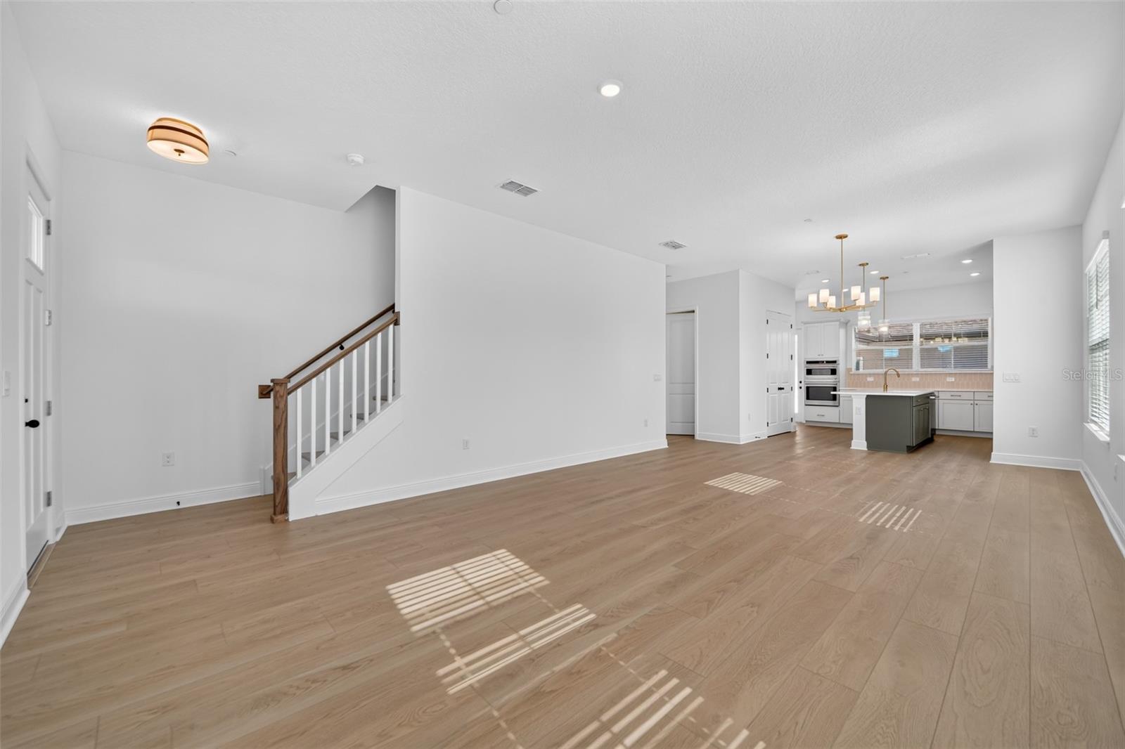 13325 Lush Lime Aly Property Photo 6