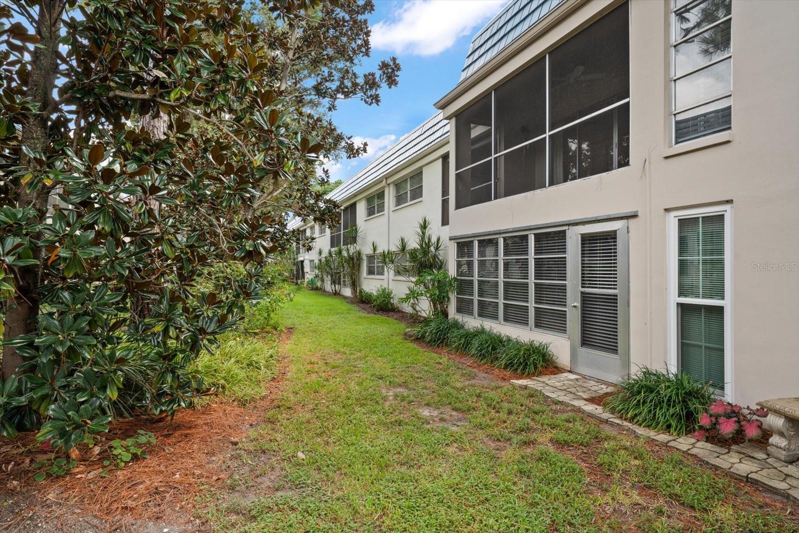 1975 W Bay Dr #109 Property Photo 42