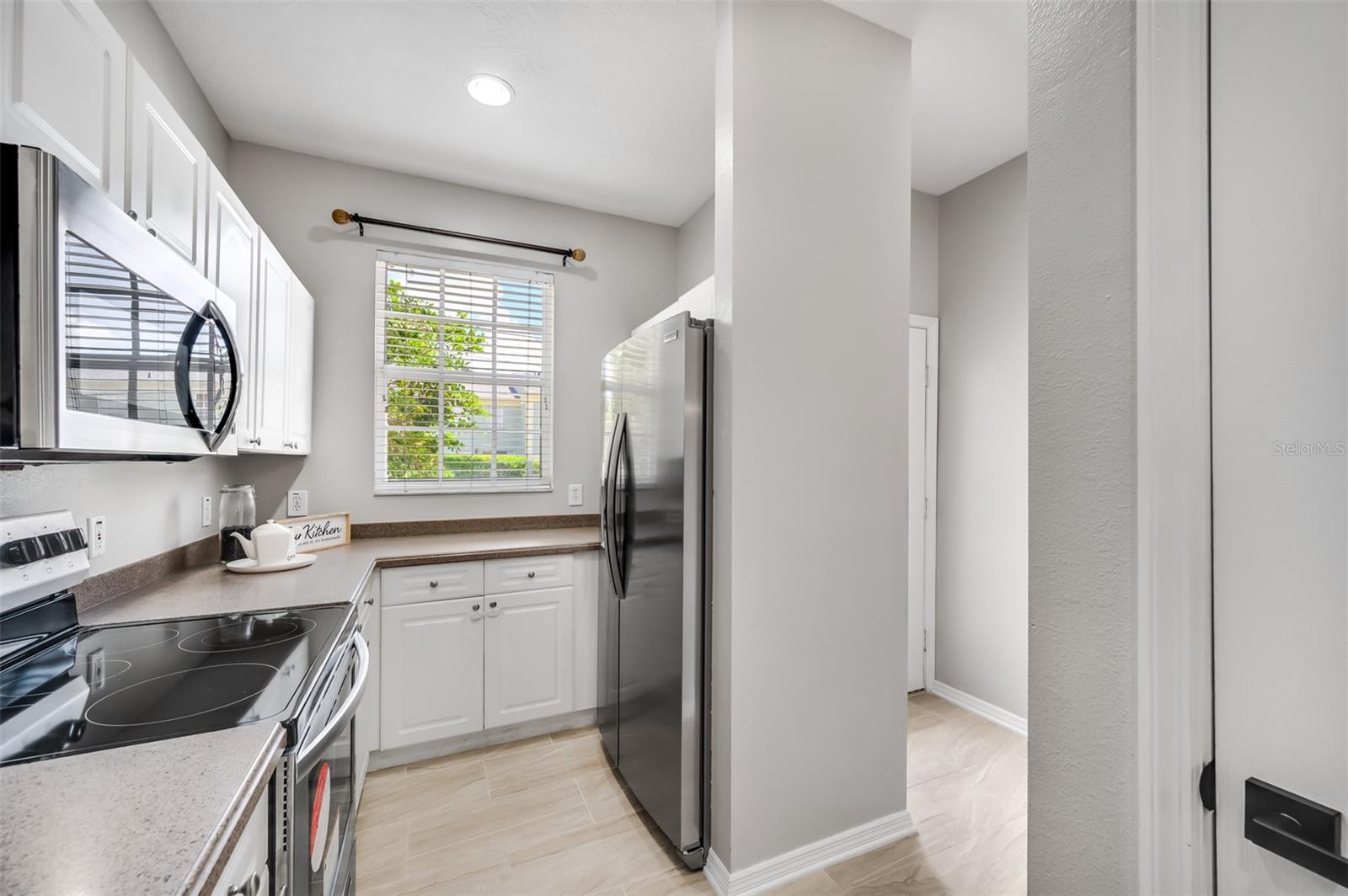 2101 W De Leon St Property Photo 5