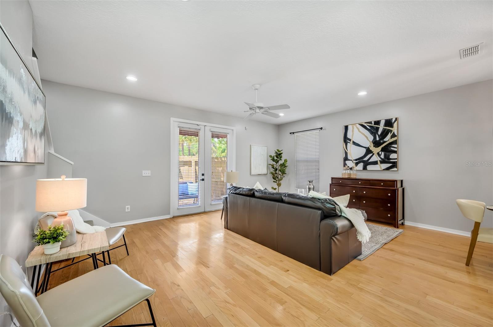 2101 W De Leon St Property Photo 15