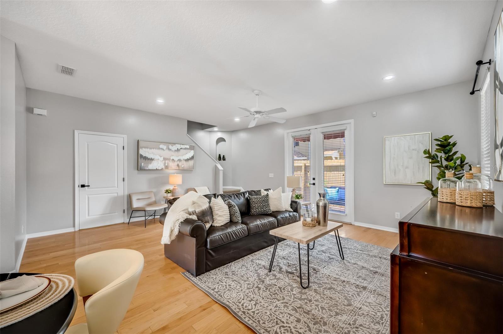 2101 W De Leon St Property Photo 17