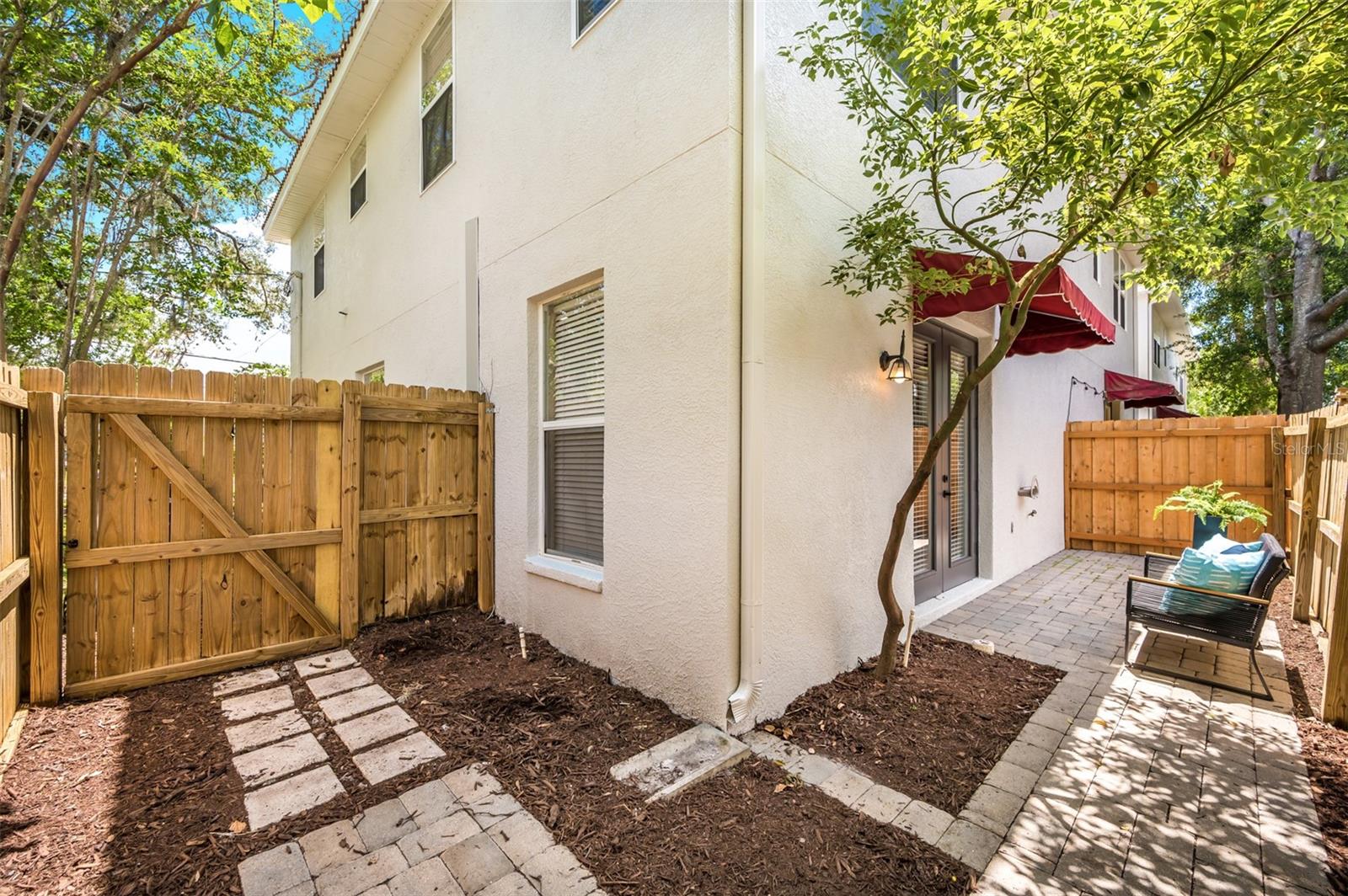 2101 W De Leon St Property Photo 39