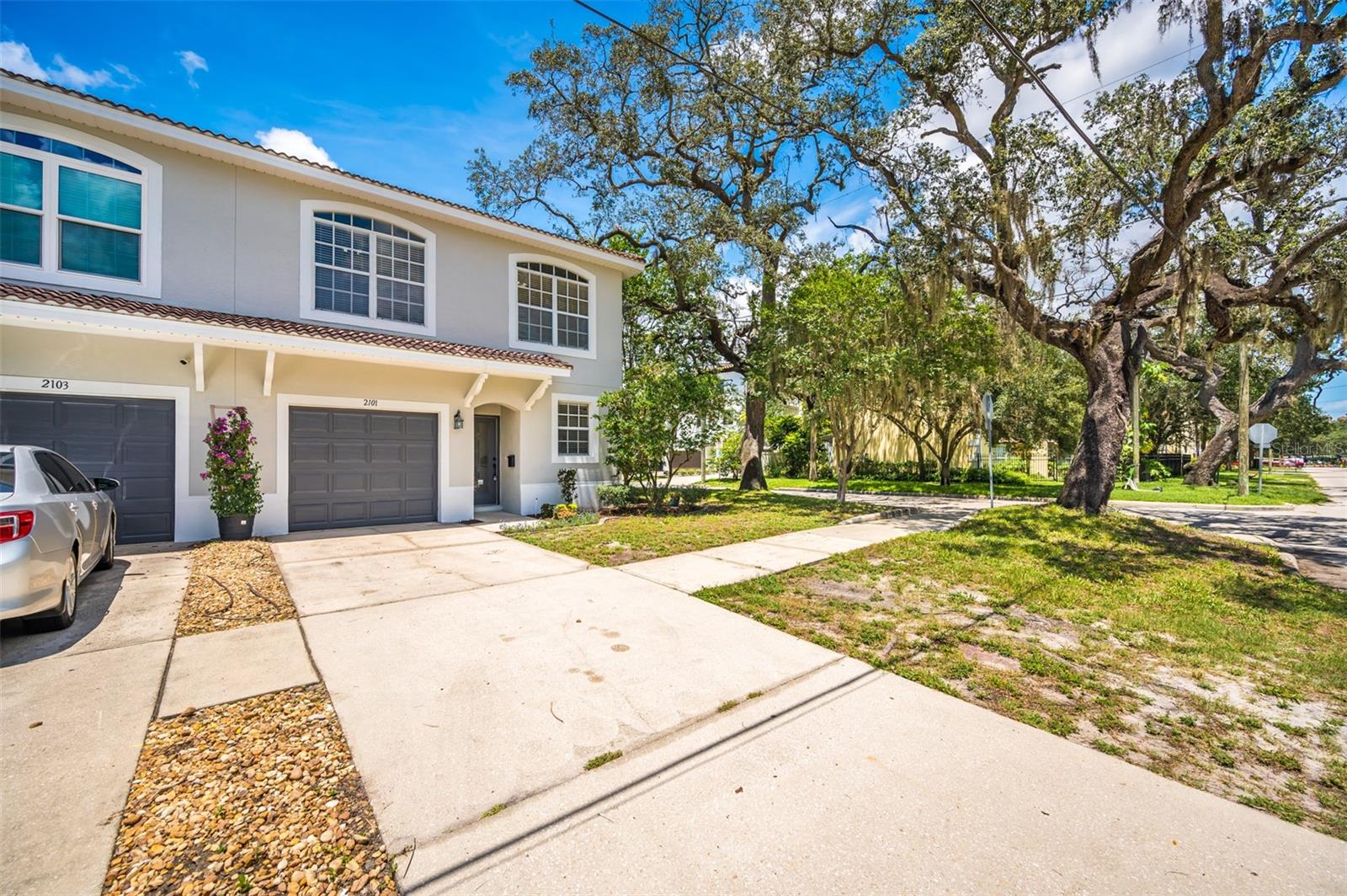 2101 W De Leon St Property Photo 46