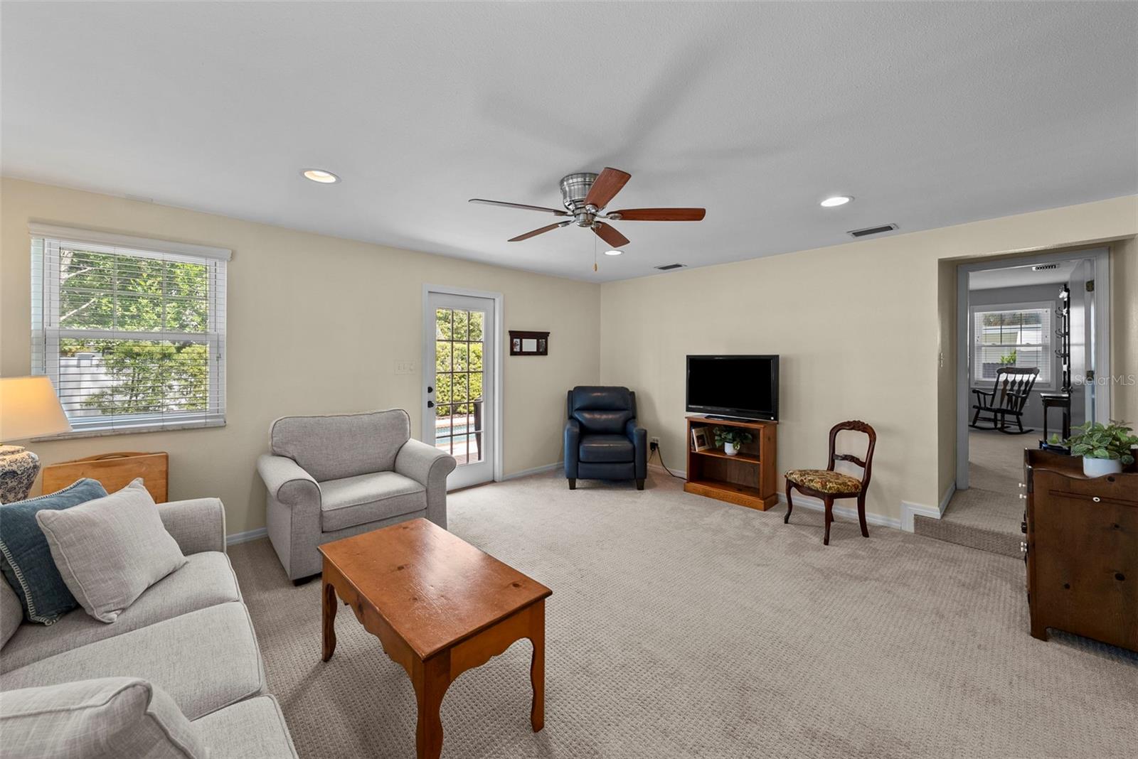3823 W Tacon St Property Photo 17
