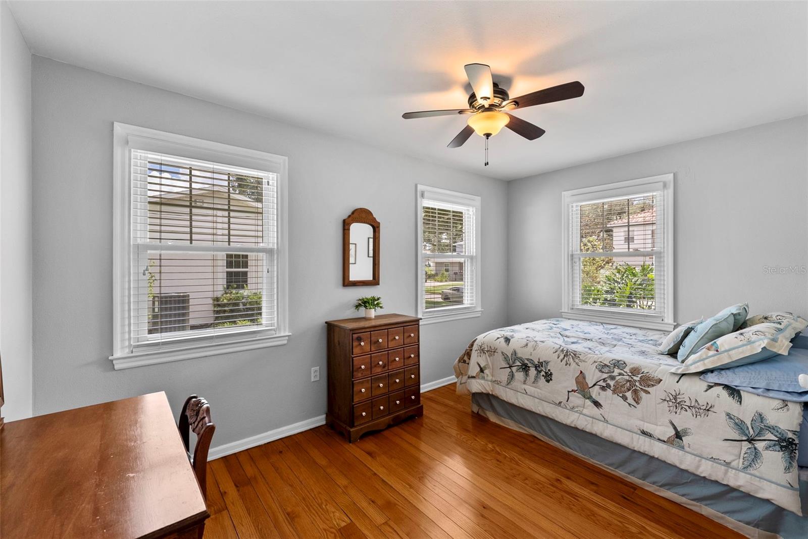 3823 W Tacon St Property Photo 26