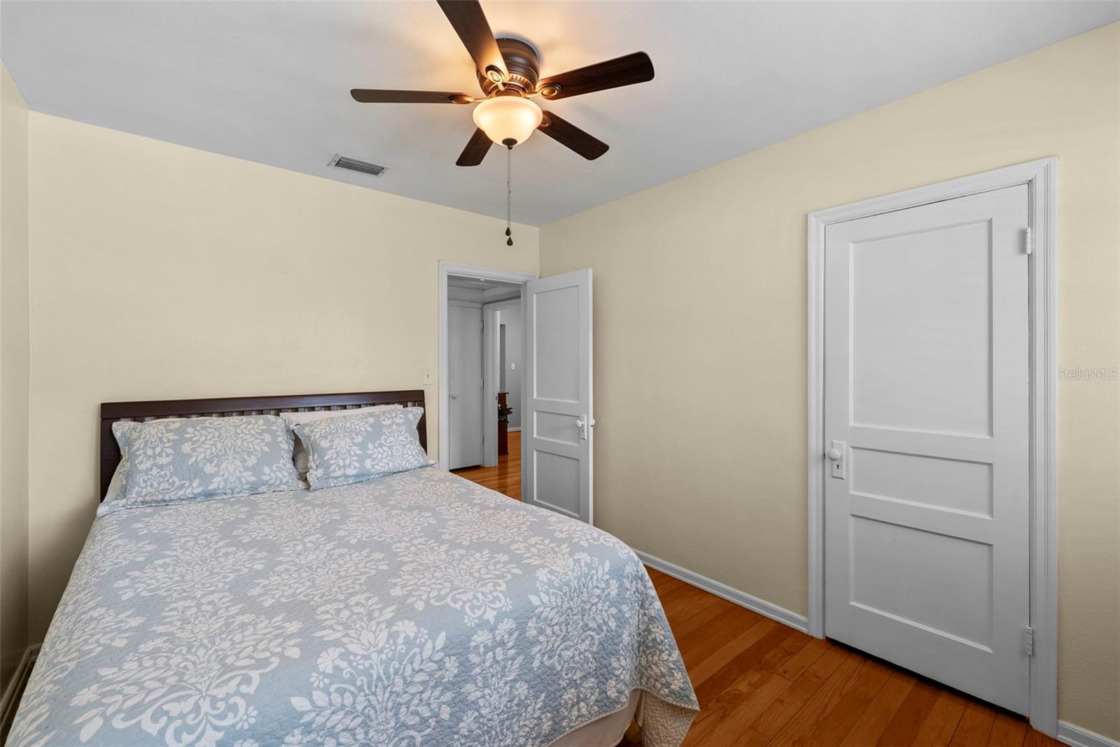 3823 W Tacon St Property Photo 30