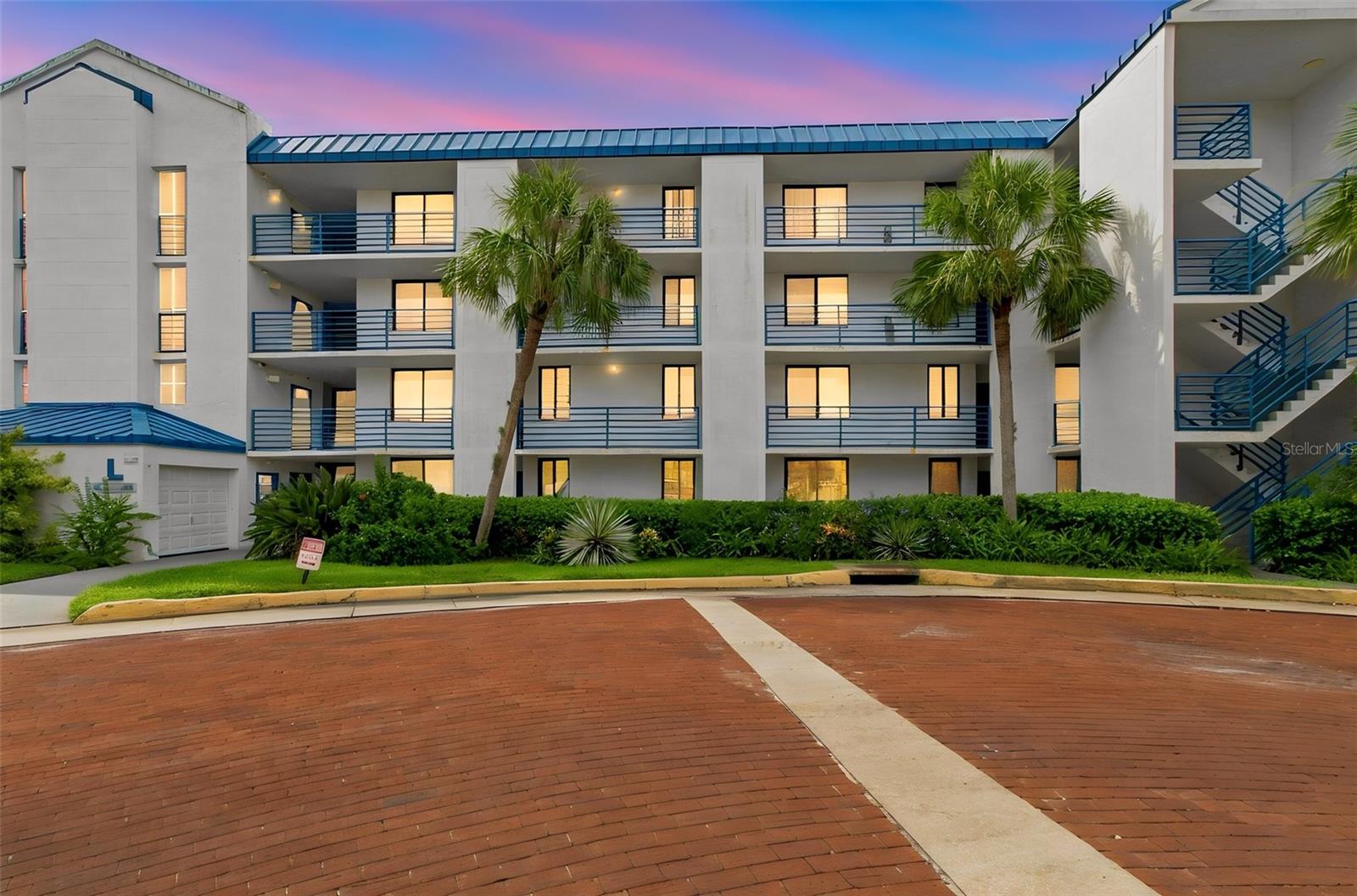 2424 W TAMPA BAY BLVD #L404 Property Photo 1