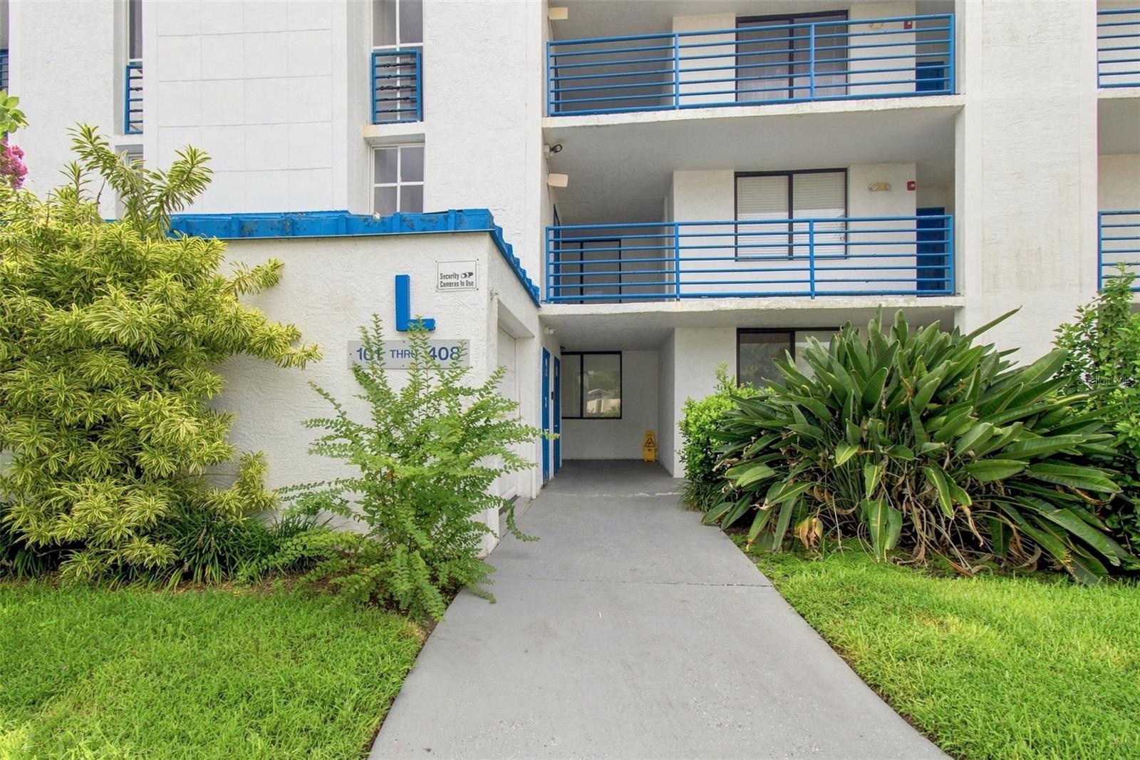 2424 W Tampa Bay Blvd #l404 Property Photo 3