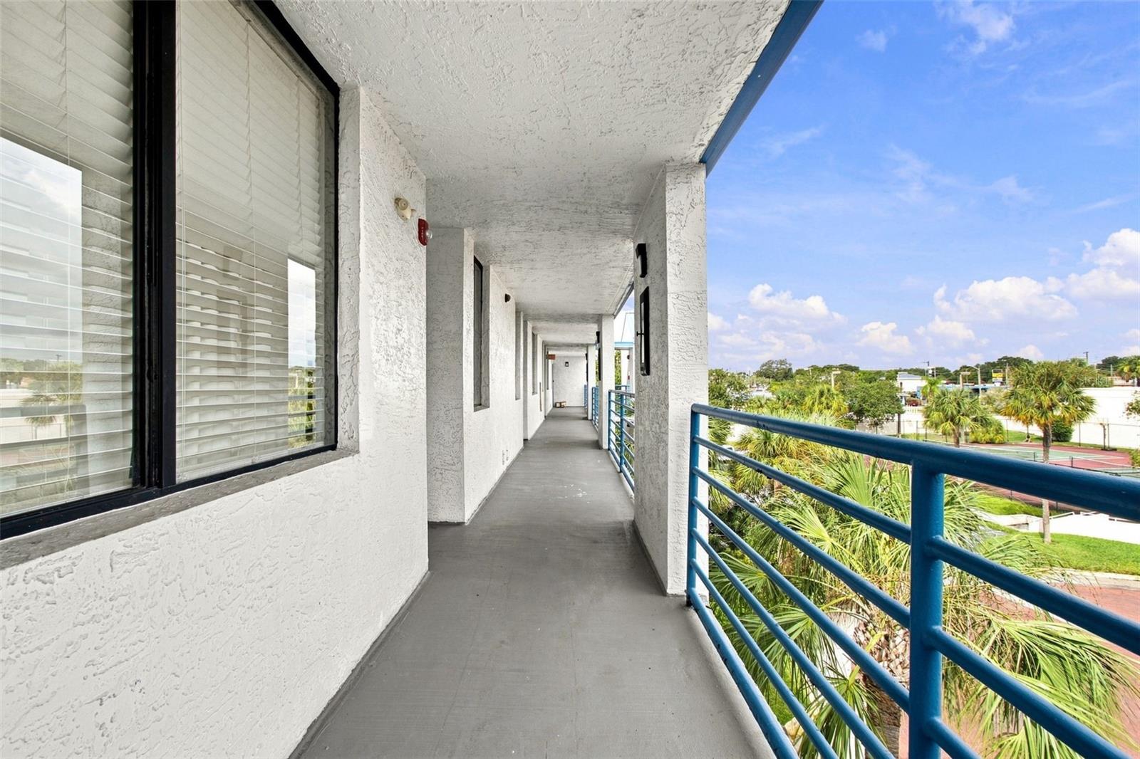2424 W Tampa Bay Blvd #l404 Property Photo 4