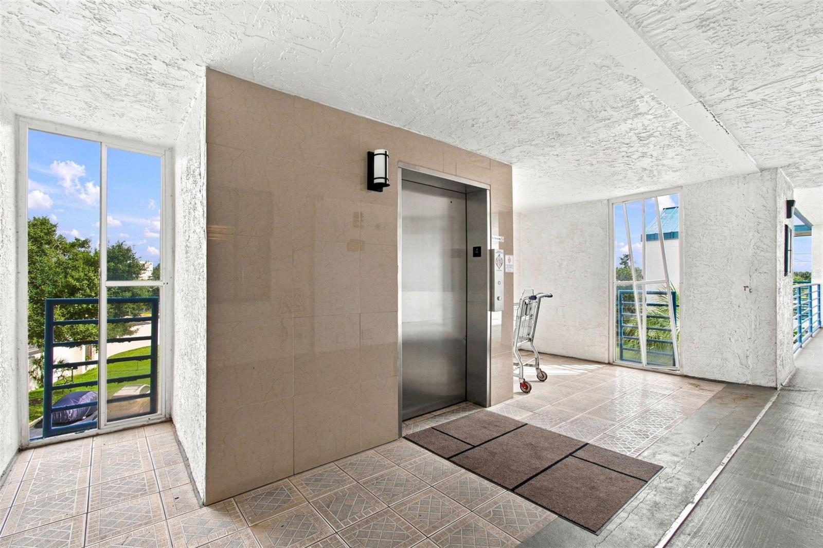 2424 W Tampa Bay Blvd #l404 Property Photo 5