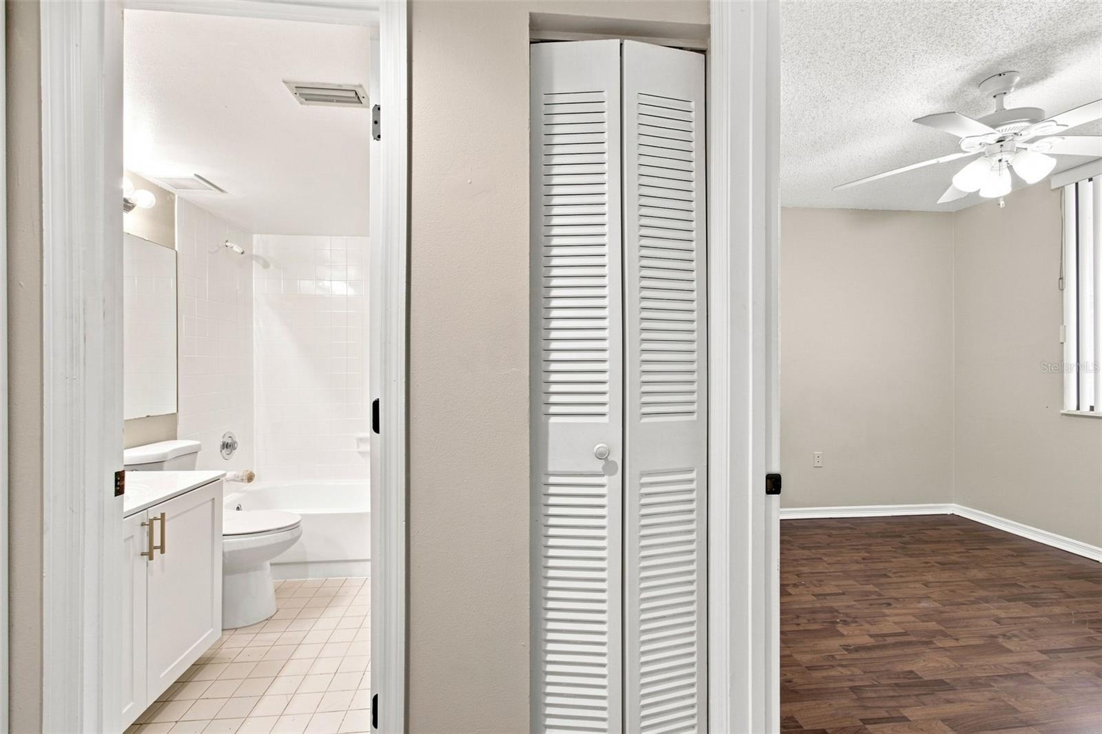 2424 W Tampa Bay Blvd #l404 Property Photo 15