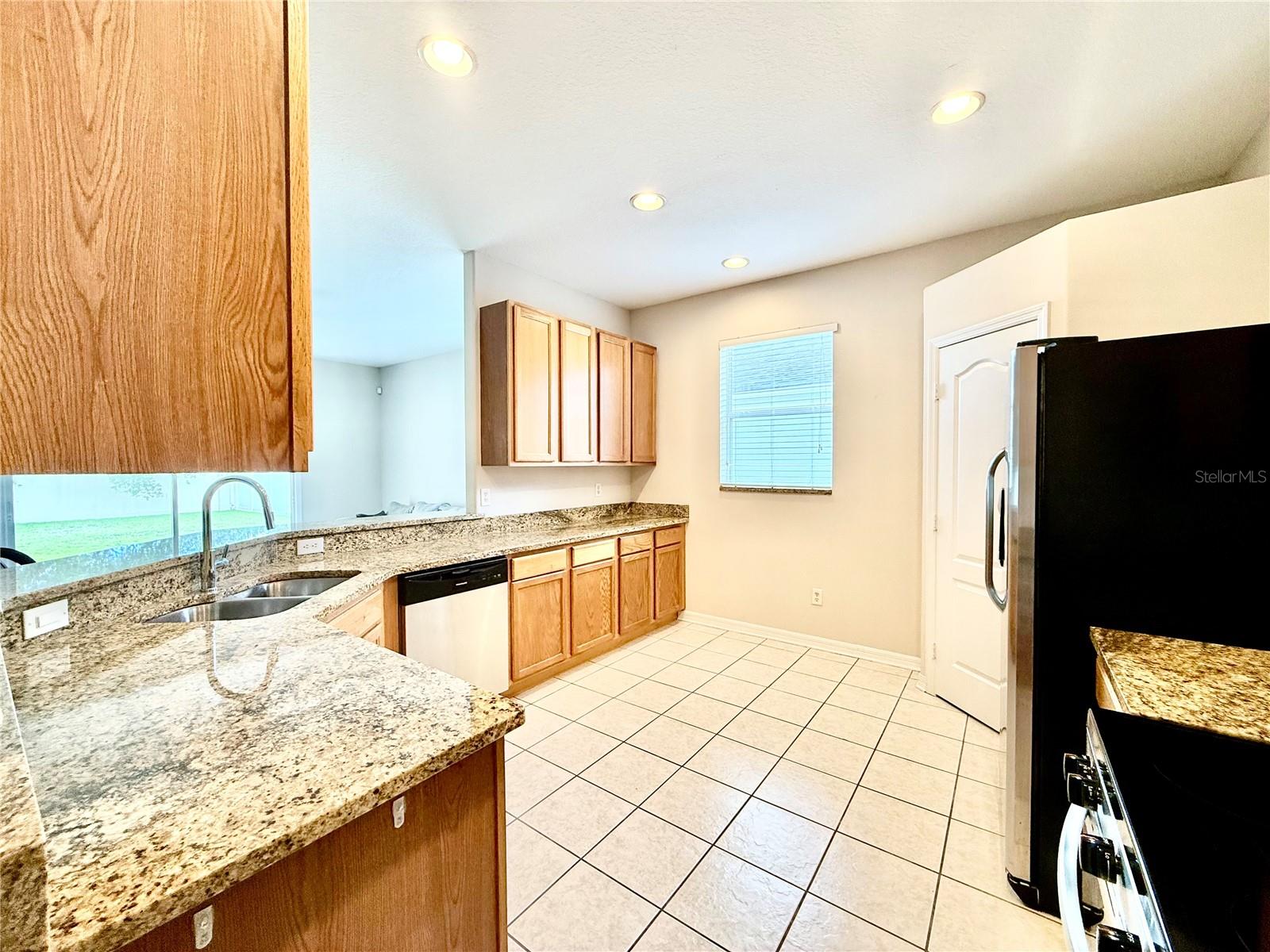 4004 Langdrum Dr Property Photo 3