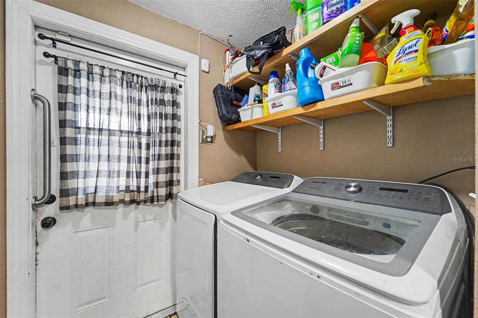 9342 Northcliffe Blvd Property Photo 19