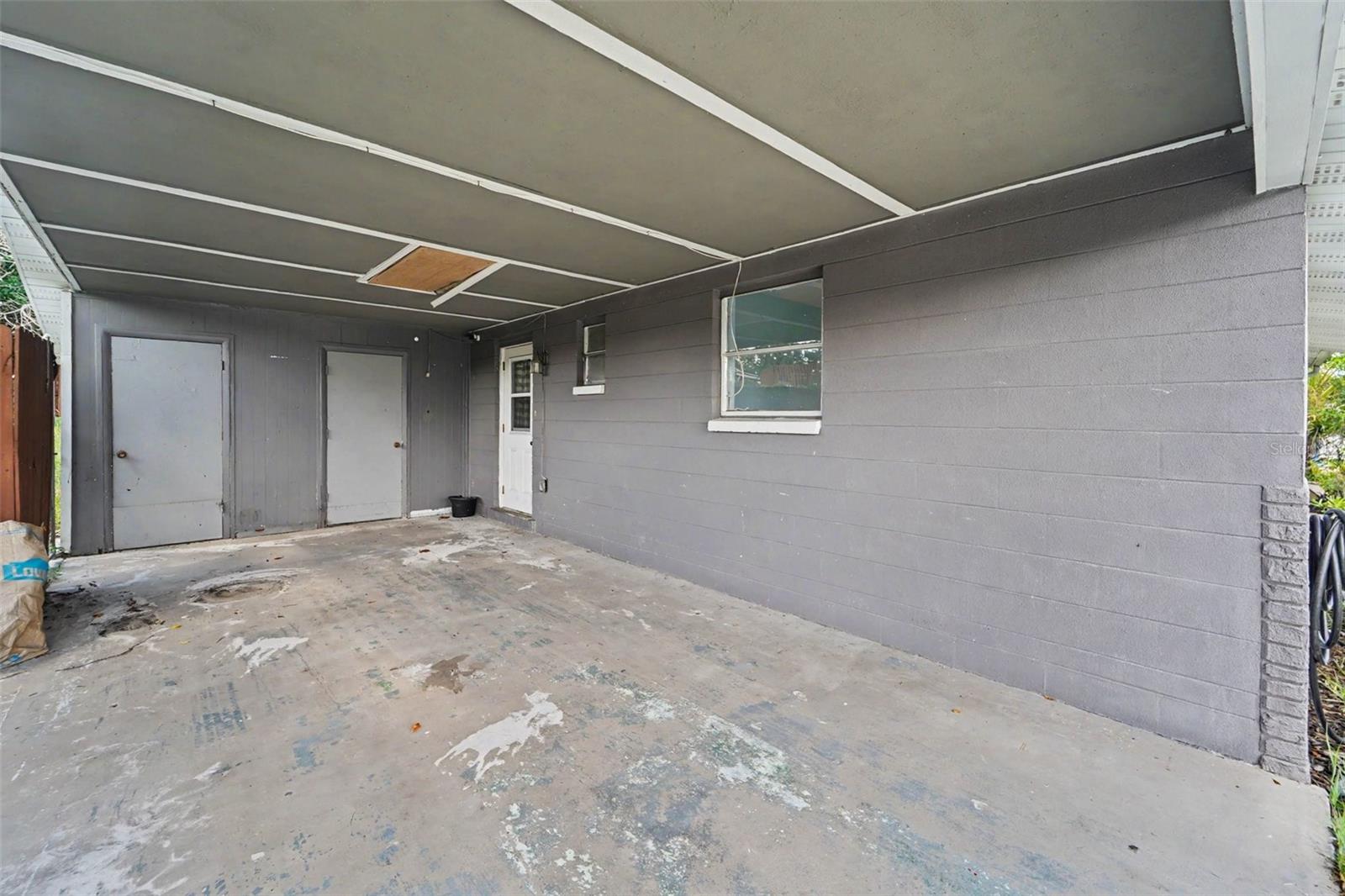 9342 Northcliffe Blvd Property Photo 20