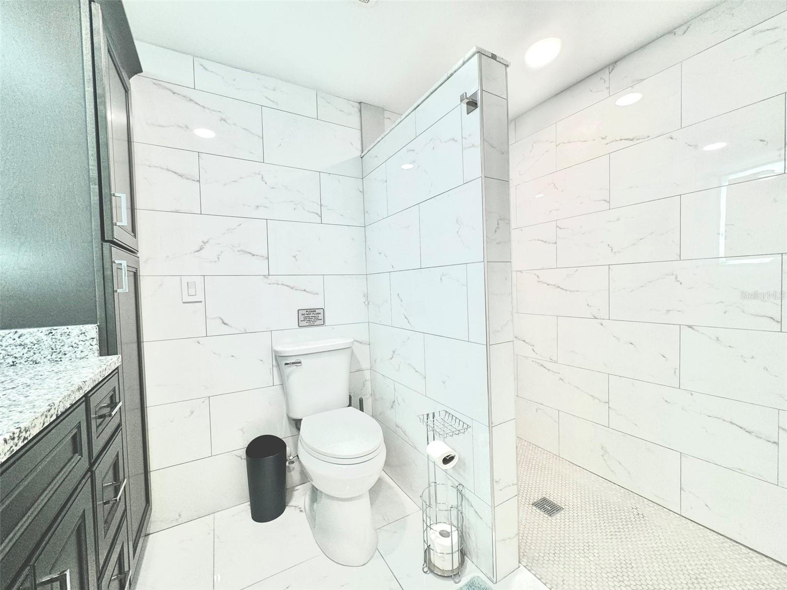 10656 101st Ave Property Photo 5