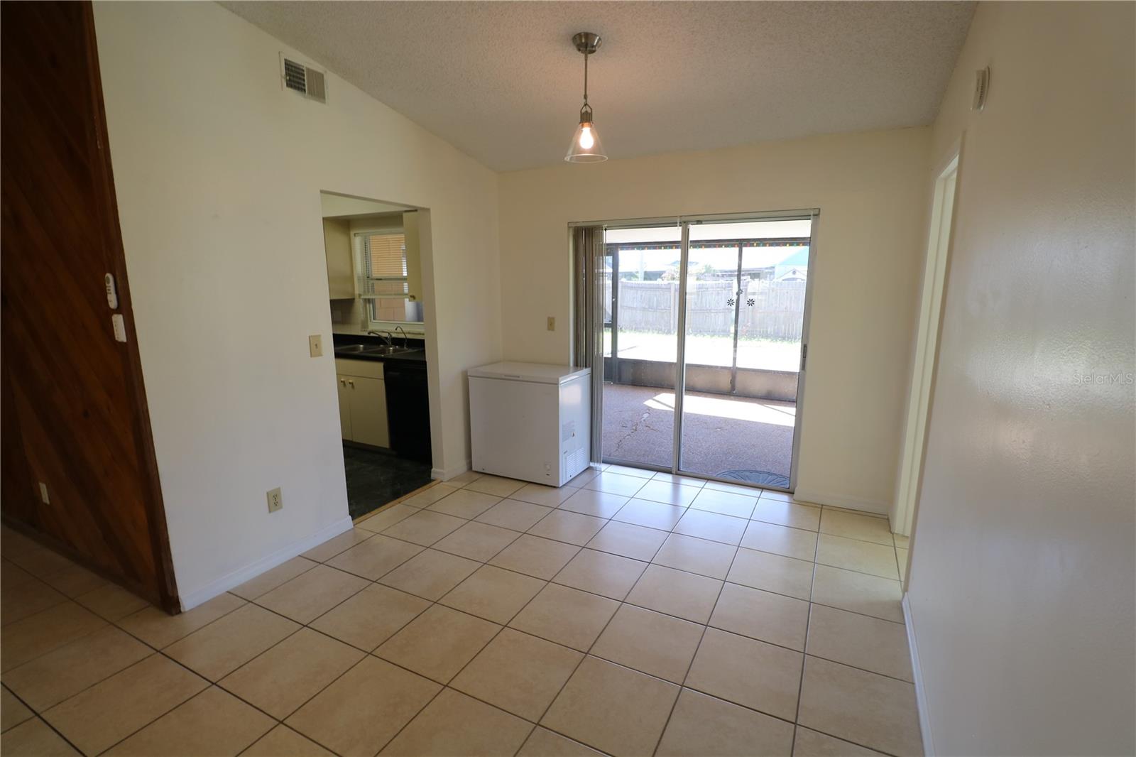 5017 Oakshire Dr Property Photo 10