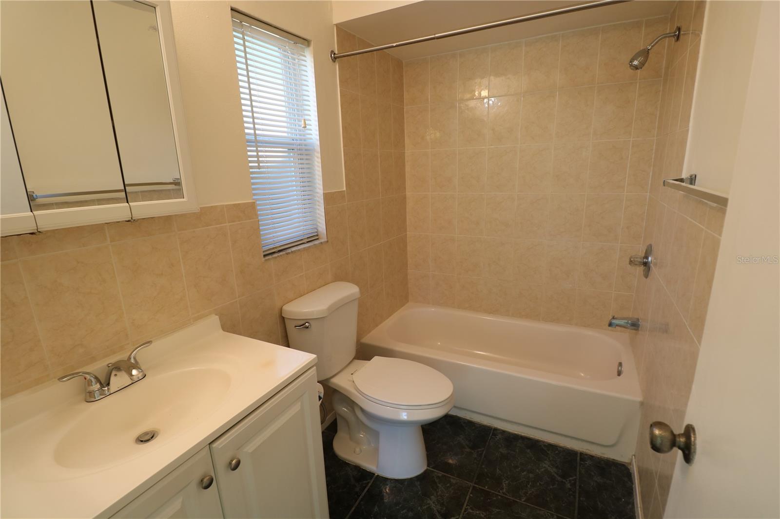 5017 Oakshire Dr Property Photo 24