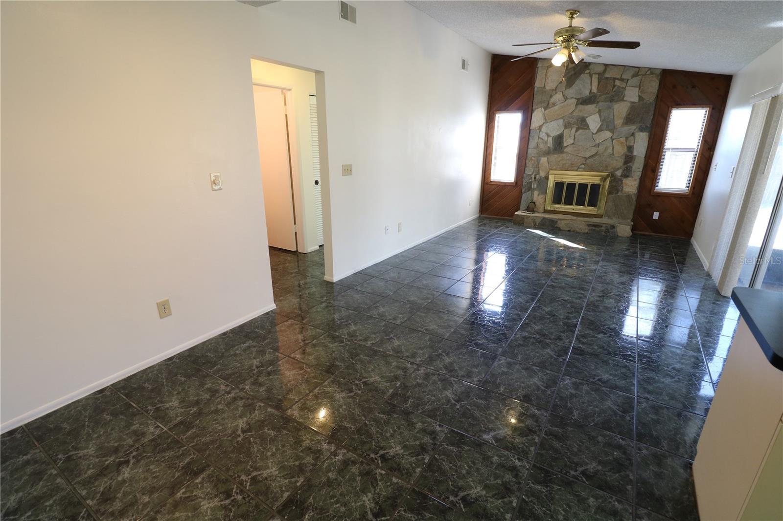 5017 Oakshire Dr Property Photo 25