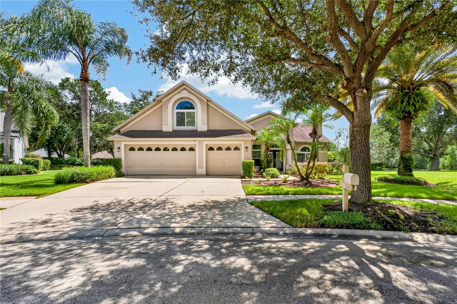 10160 WHISPER POINTE DR Property Photo 1
