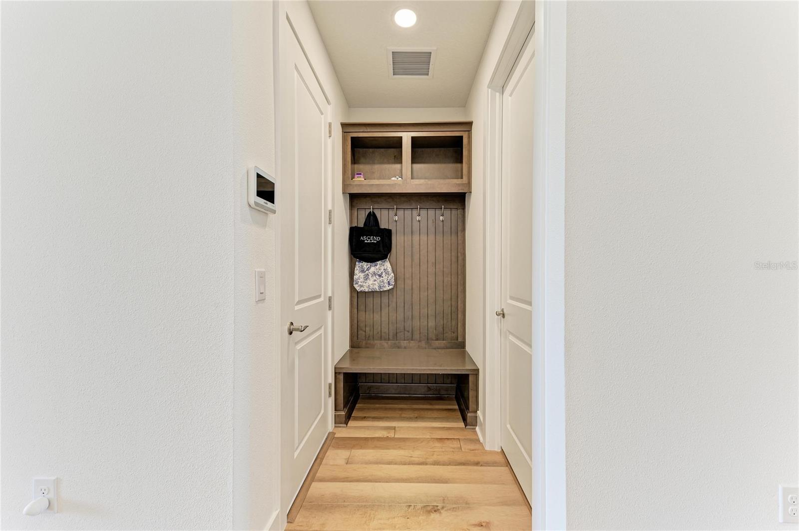 18530 Midsummer Pl Property Photo 44