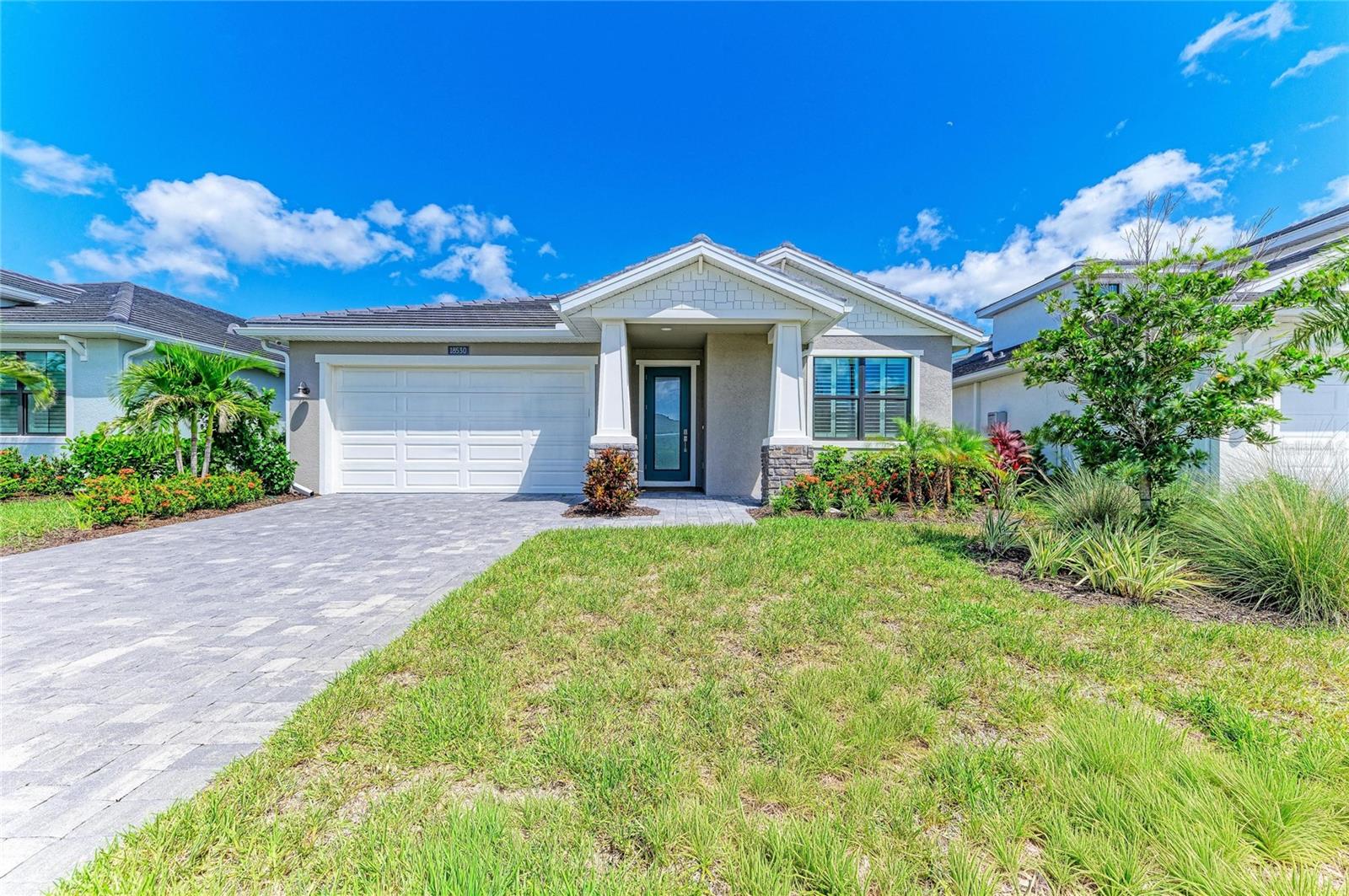 18530 Midsummer Pl Property Photo 55