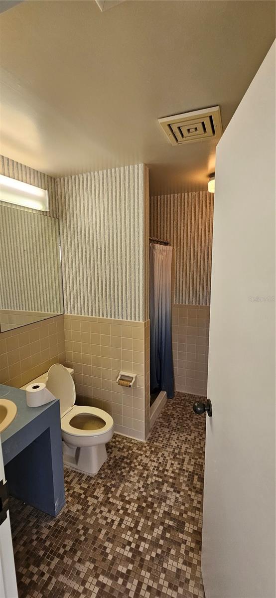 11501 Walker Ave Property Photo 21
