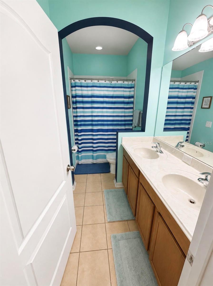 1518 Rhodeswell Ln Property Photo 17