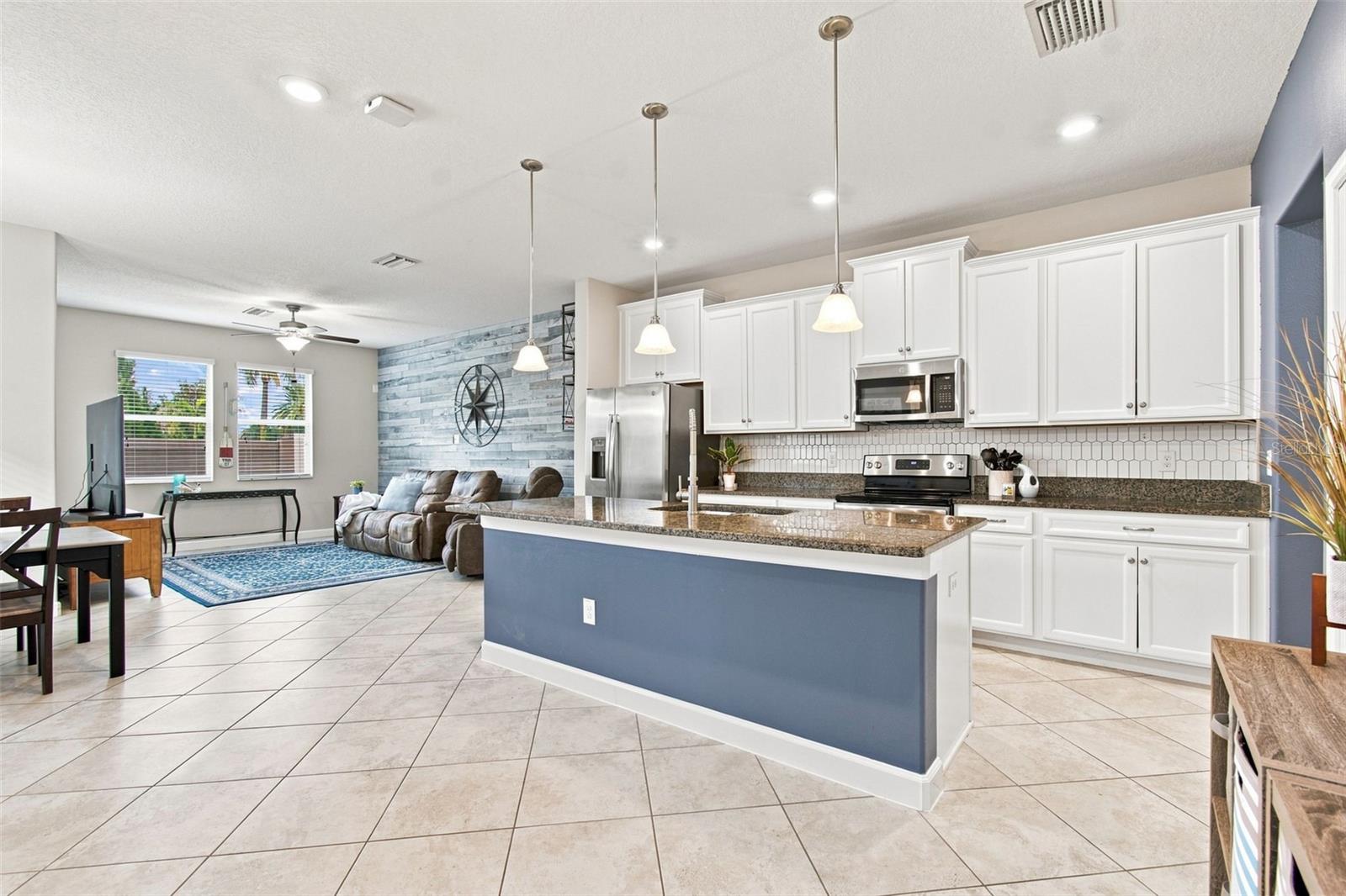 3207 Painted Blossom Ct Property Photo 7