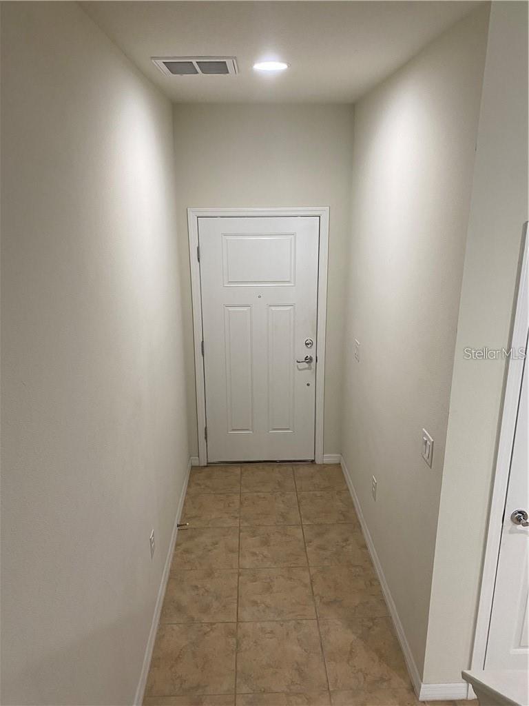 9141 Hillcroft Dr Property Photo 7