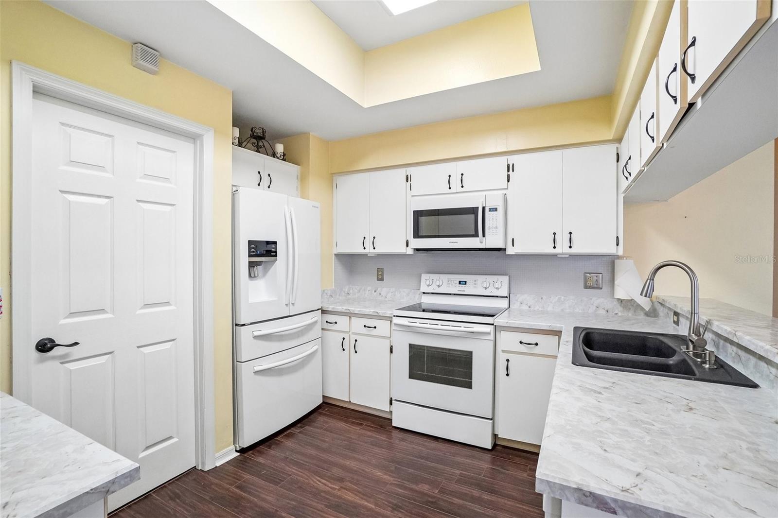 1605 Sand Hollow Ln Property Photo 9