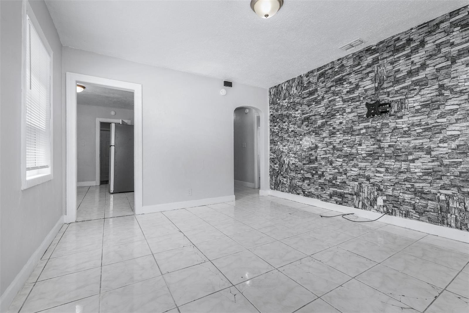 1311 Prescott St S Property Photo 6