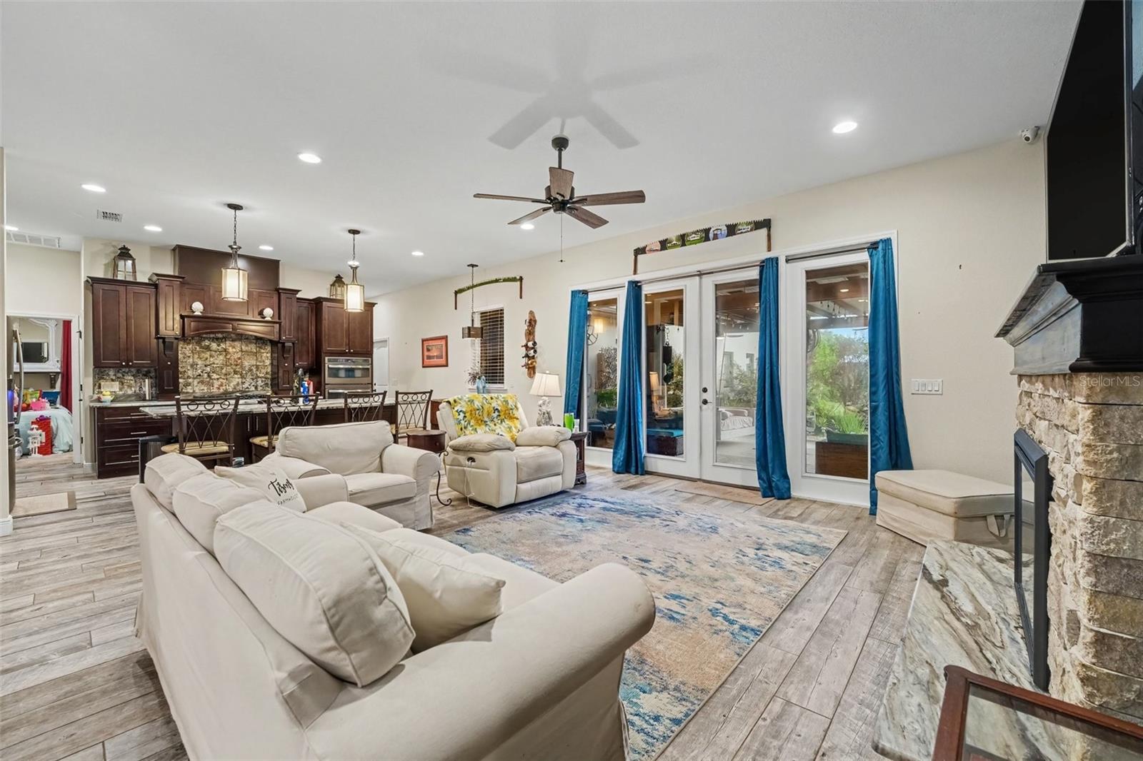 5231 Joe King Rd Property Photo 6