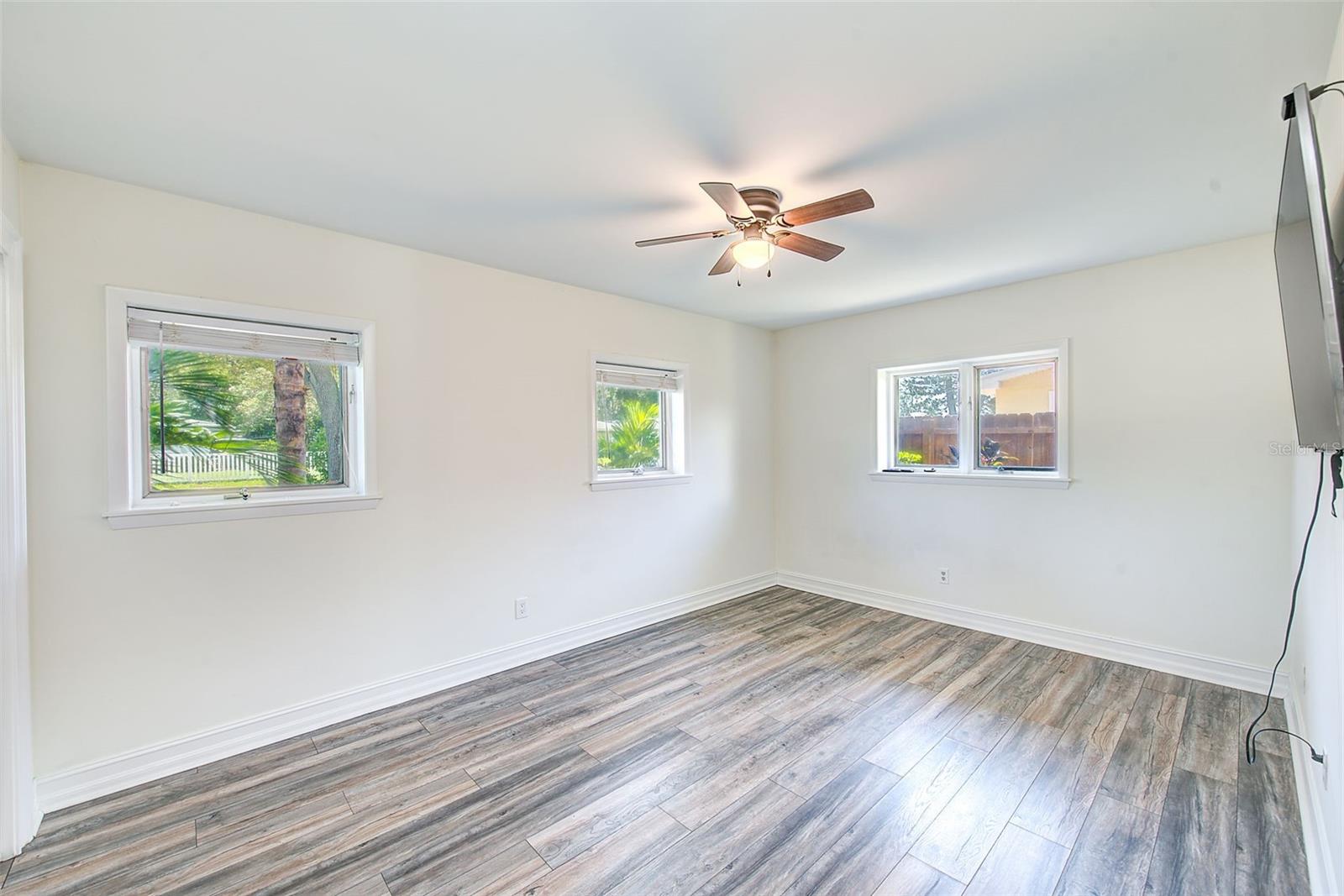812 Willowbranch Ave Property Photo 23