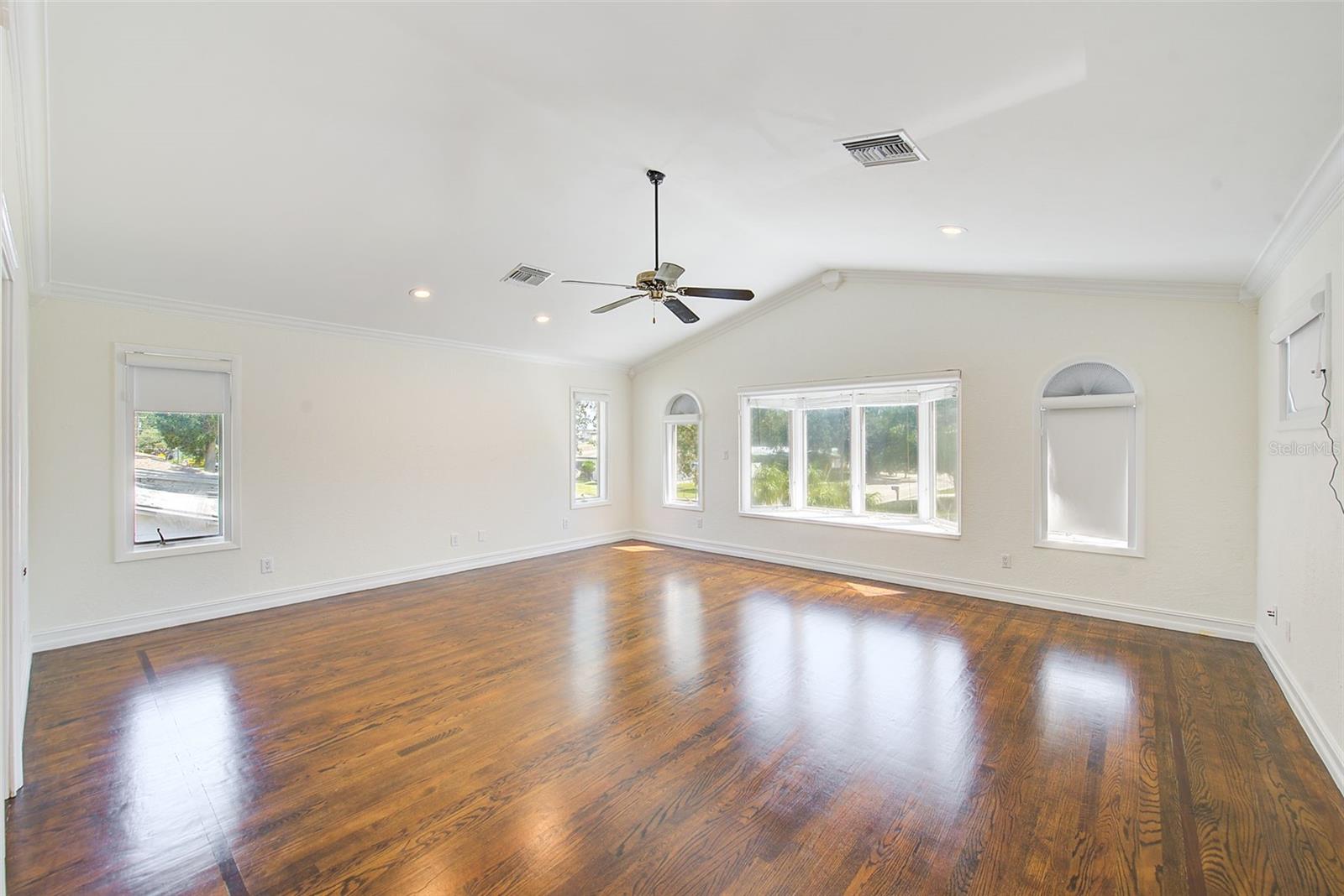 812 Willowbranch Ave Property Photo 26