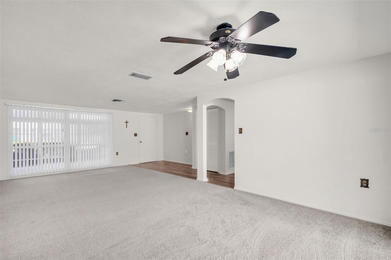 7825 Bloomfield Dr Property Photo 24