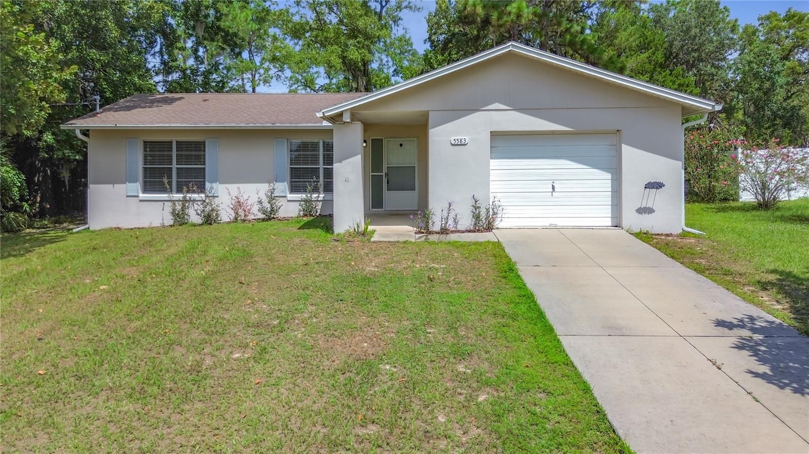 5583 W Cagney Loop Property Photo 2