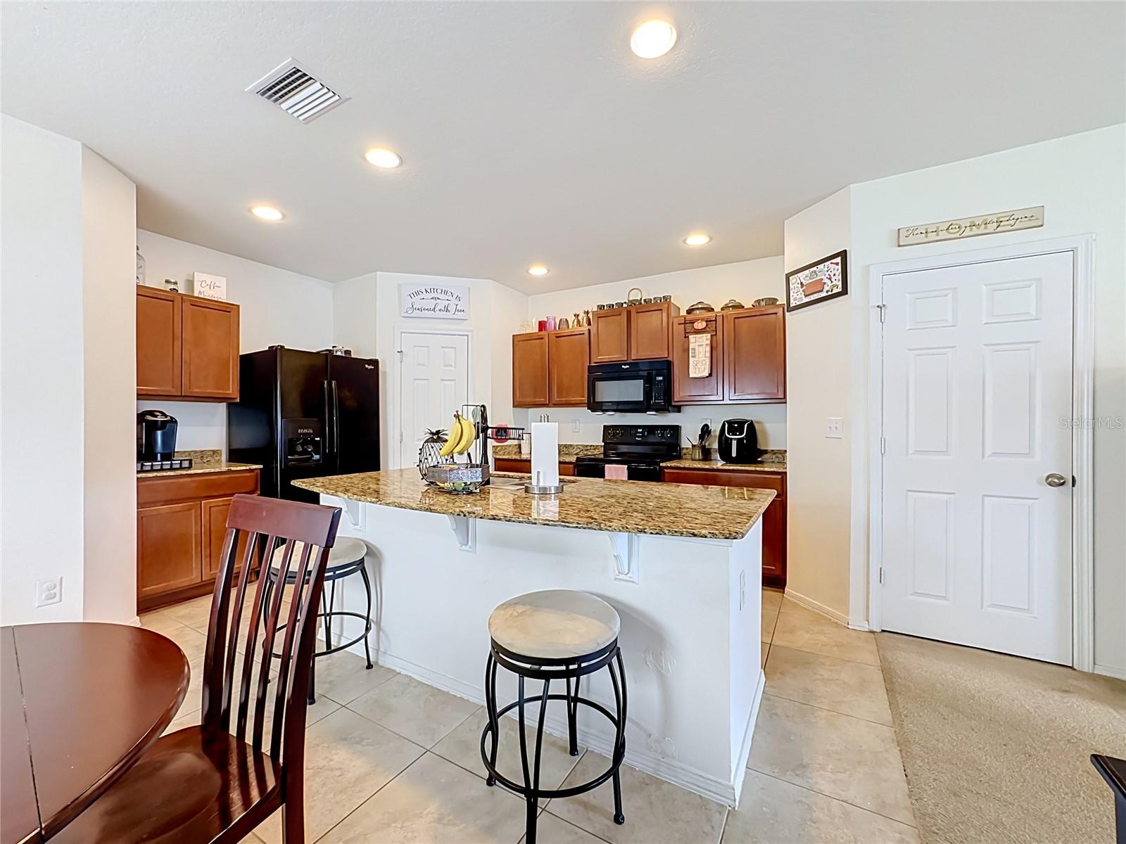 4706 Chatterton Way Property Photo 15