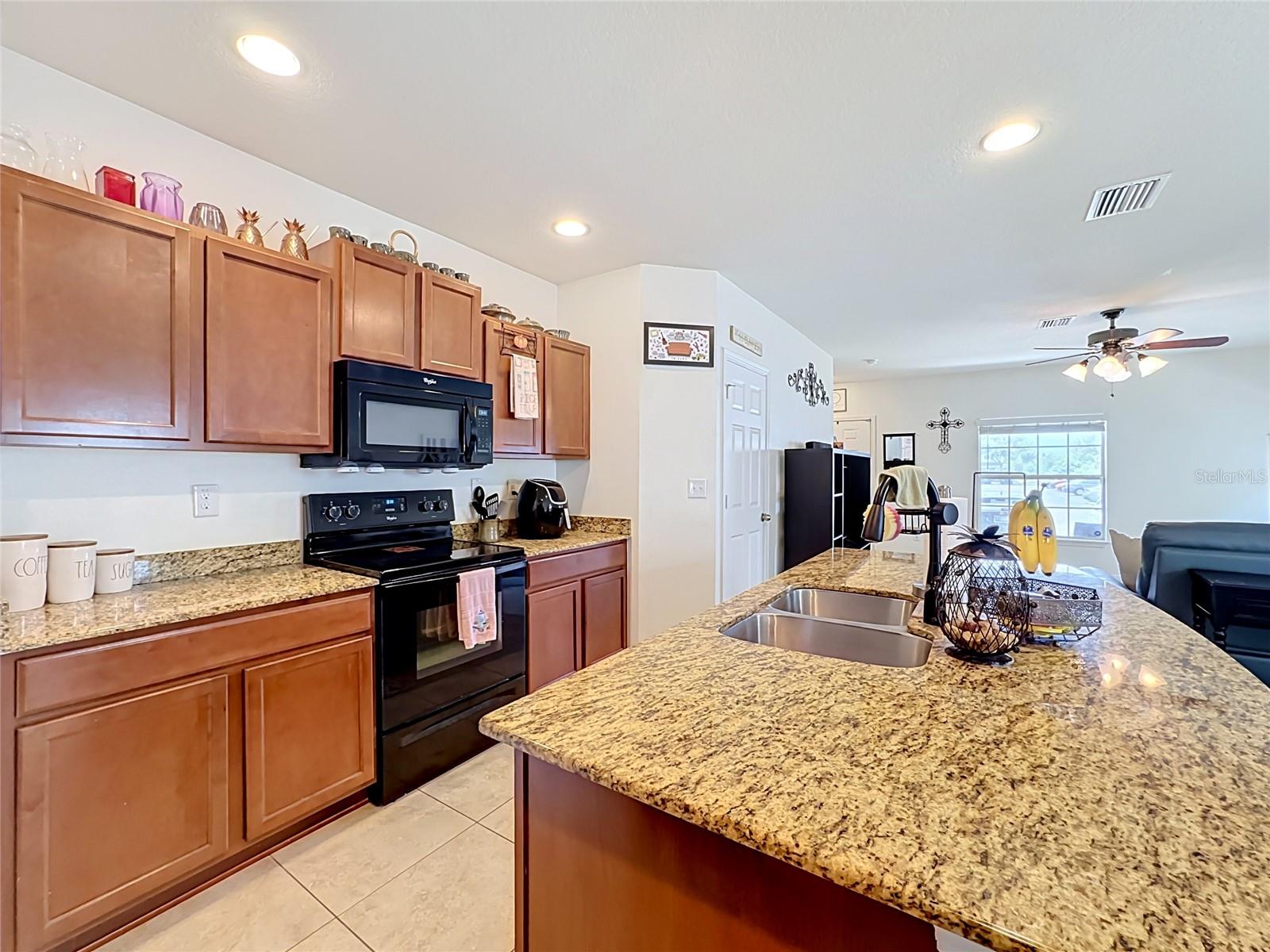 4706 Chatterton Way Property Photo 19