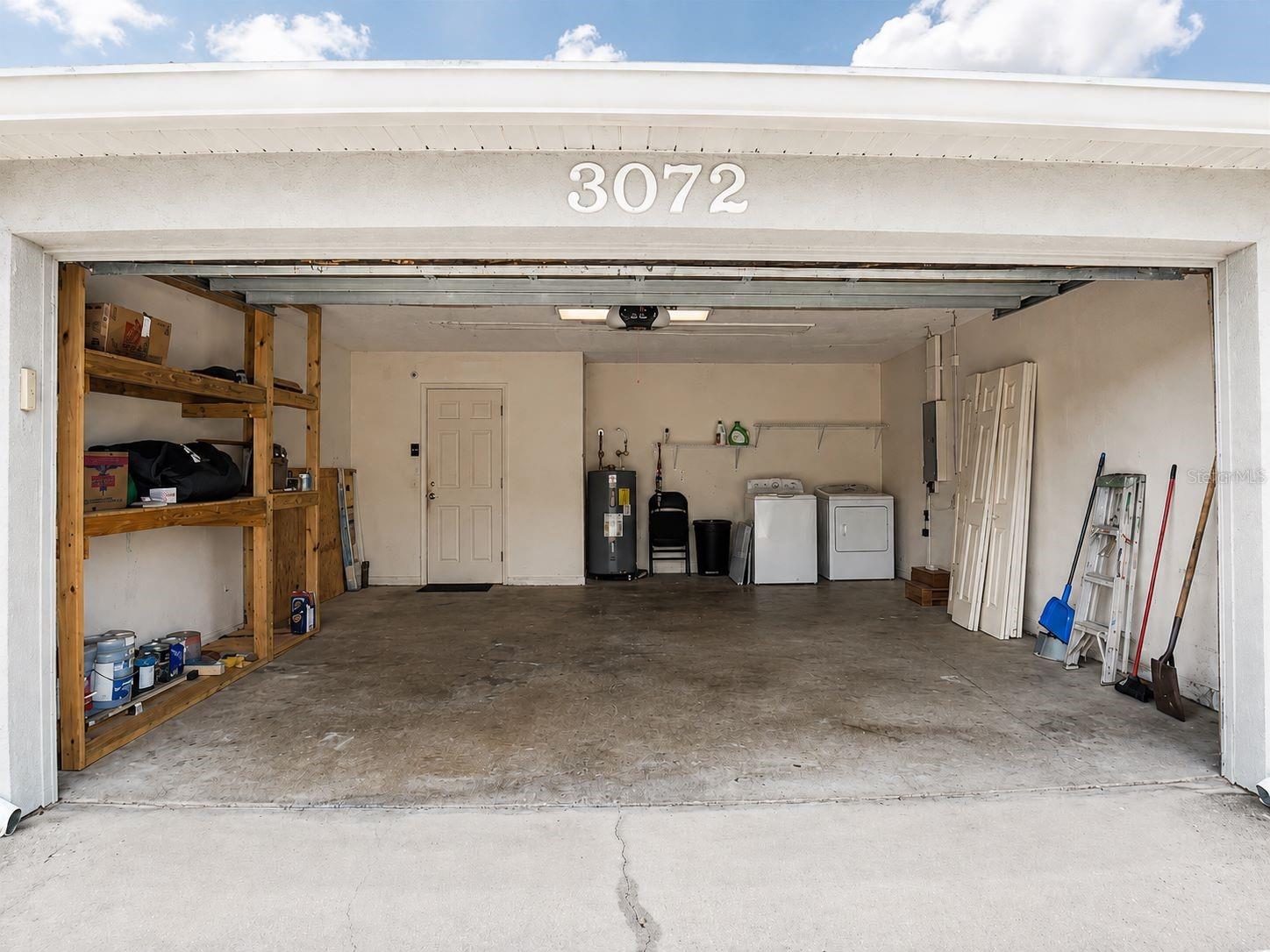3072 Thoroughbred Loop W Property Photo 29