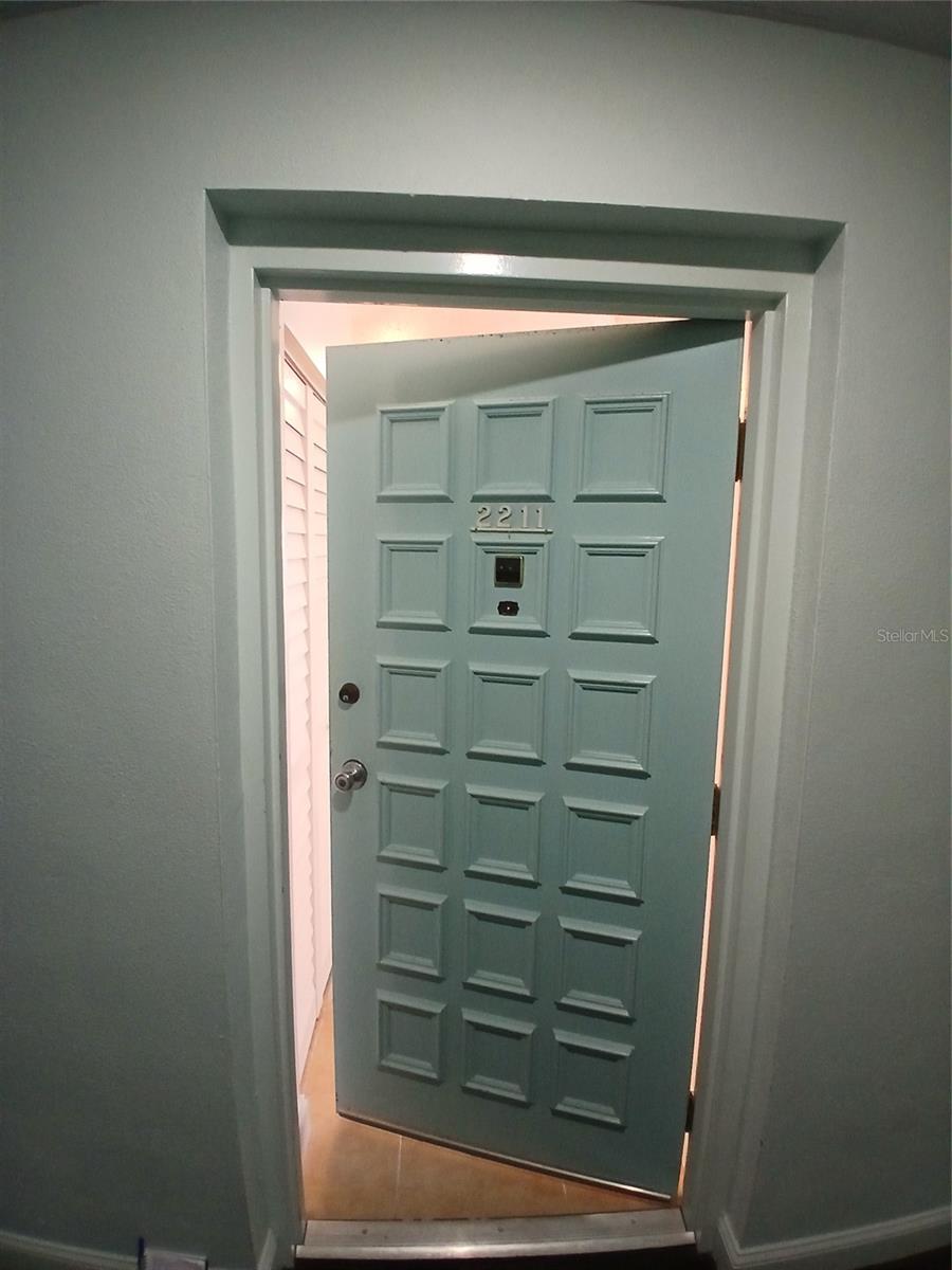 2700 BAYSHORE BLVD #2211 Property Photo 1