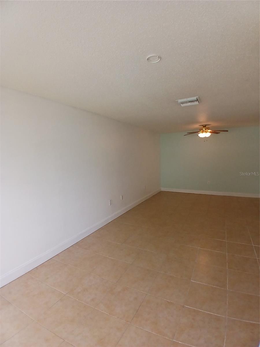2700 Bayshore Blvd #2211 Property Photo 4