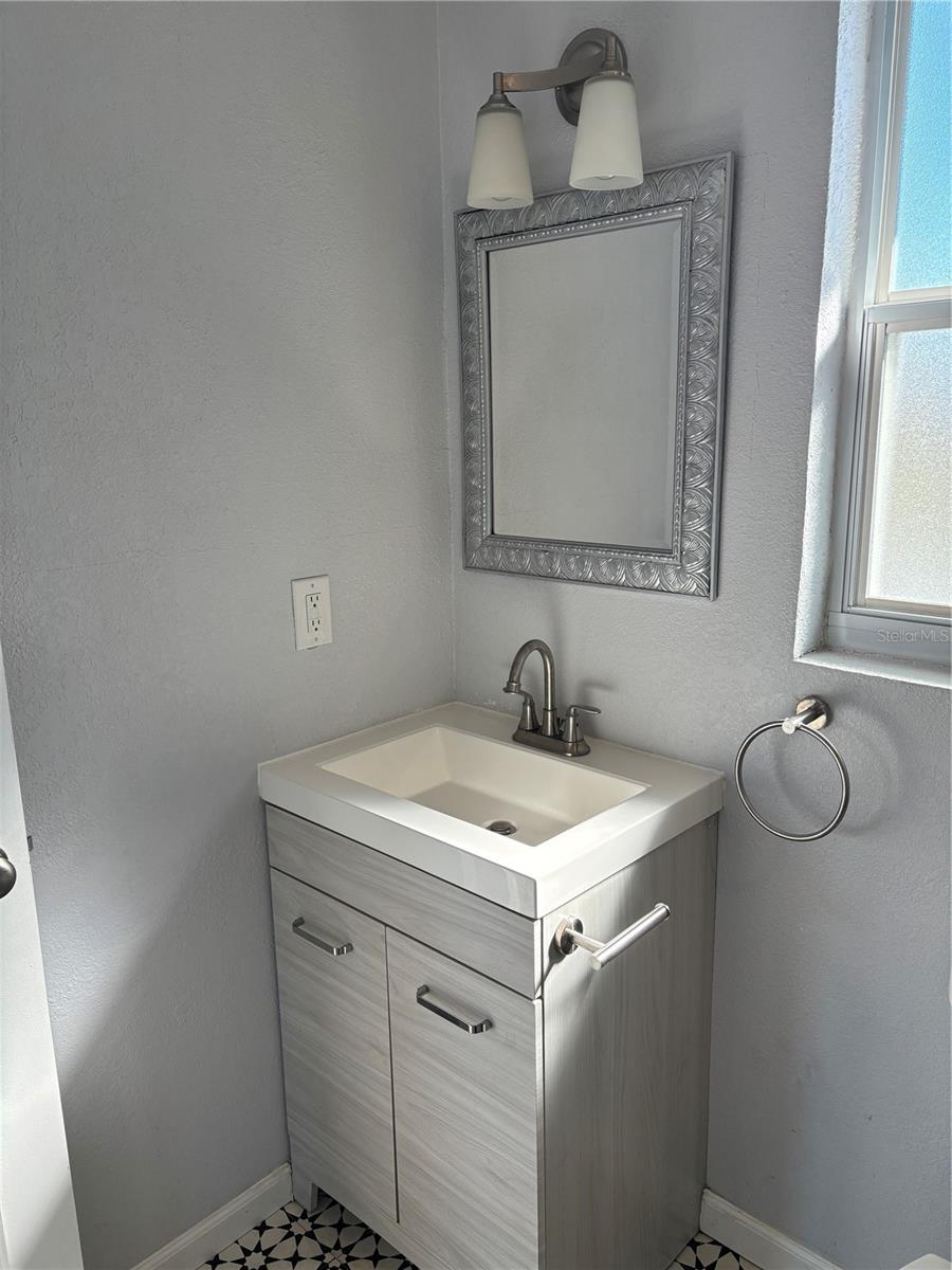 420 15th Ave S #1/2 Property Photo 14
