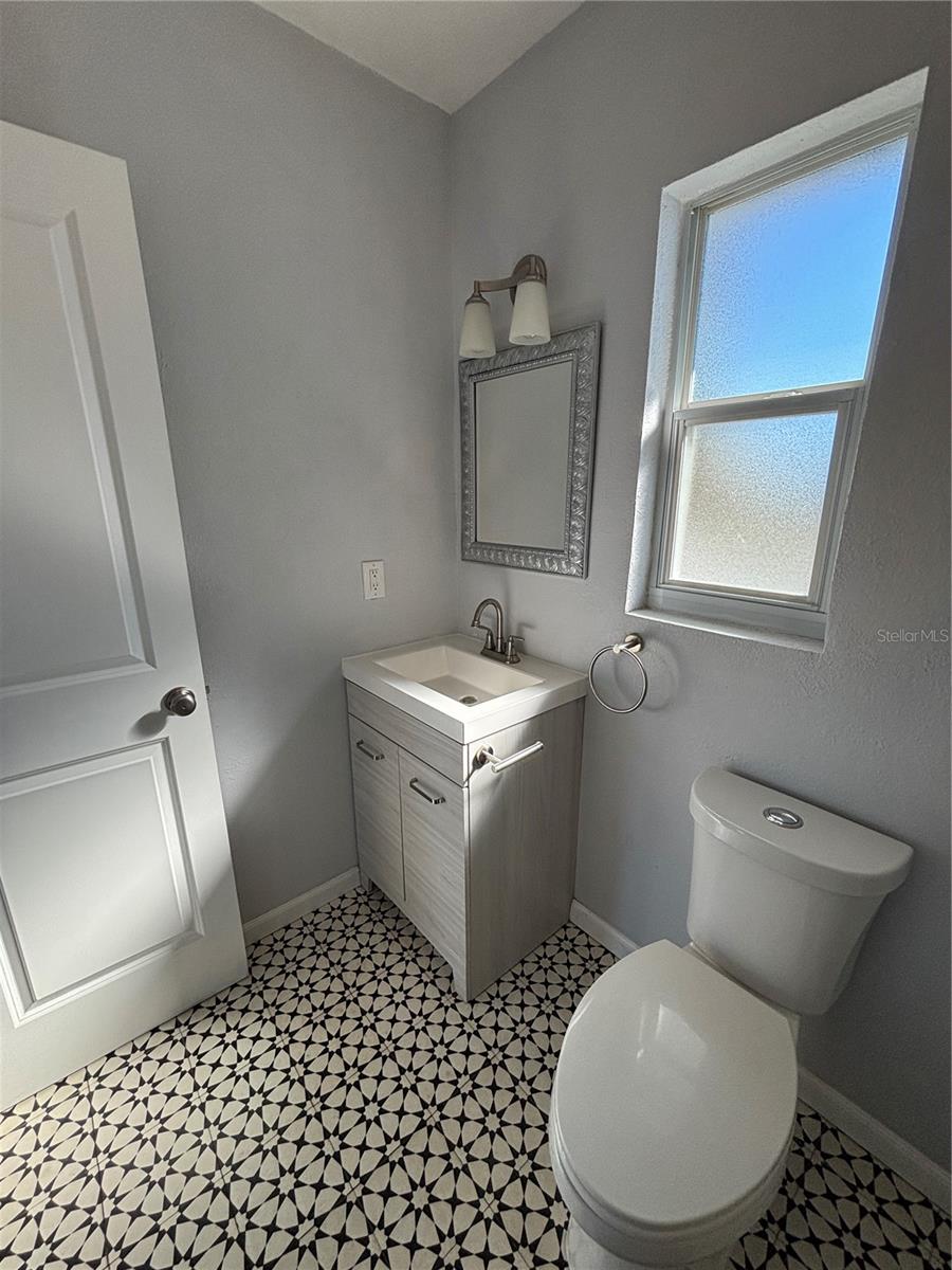 420 15th Ave S #1/2 Property Photo 15